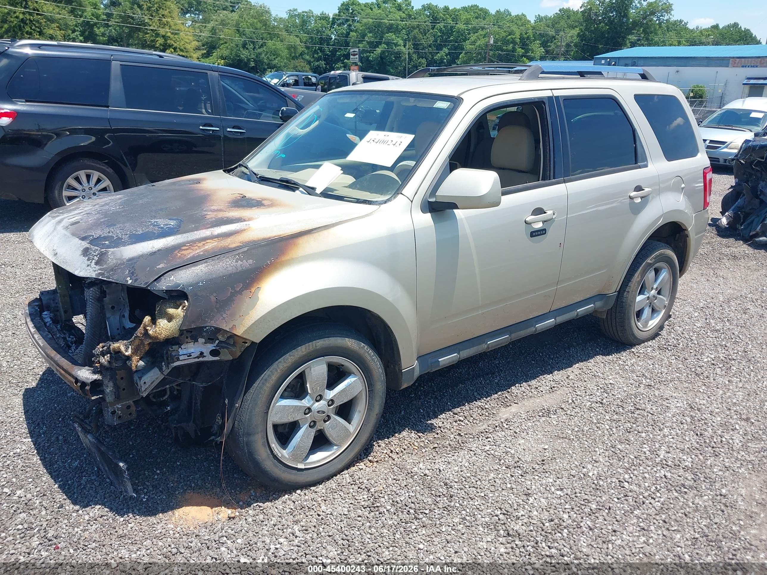 2011 Ford Escape Limited Silver vin: 1FMCU0EG9BKA31158