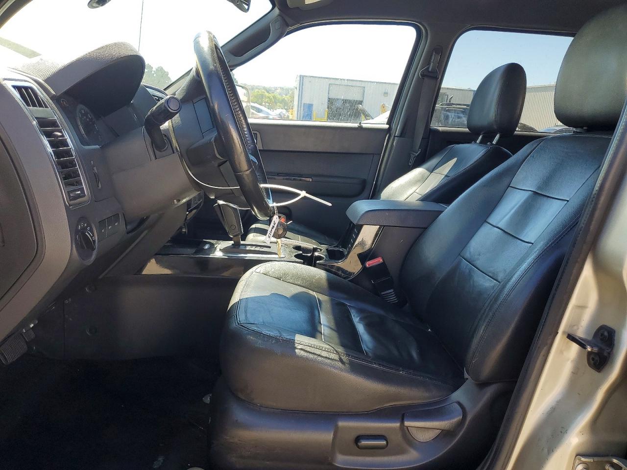 2011 Ford Escape Limited Tan vin: 1FMCU0EG9BKB79276
