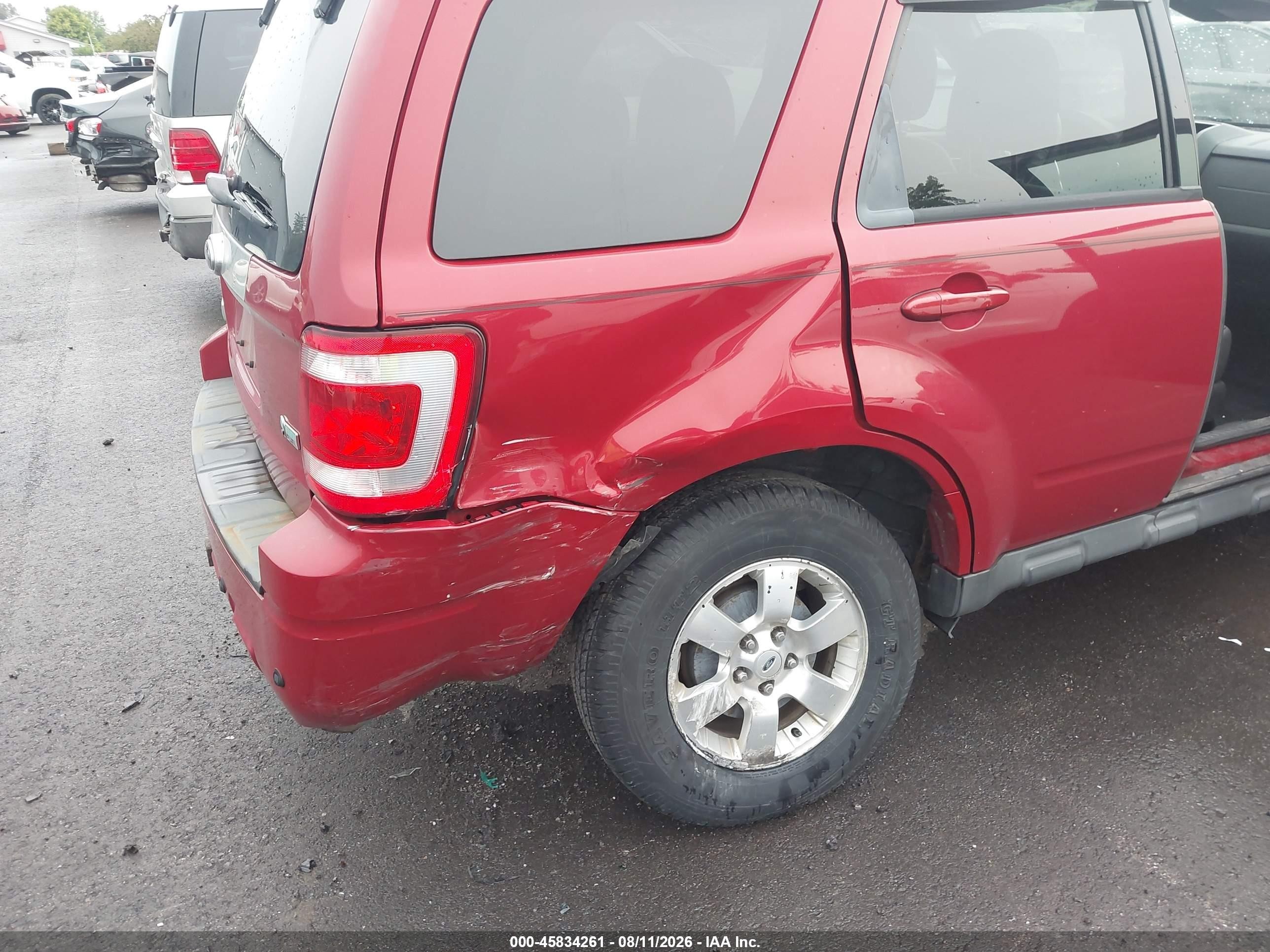 2011 Ford Escape Limited Red vin: 1FMCU0EG9BKB89726