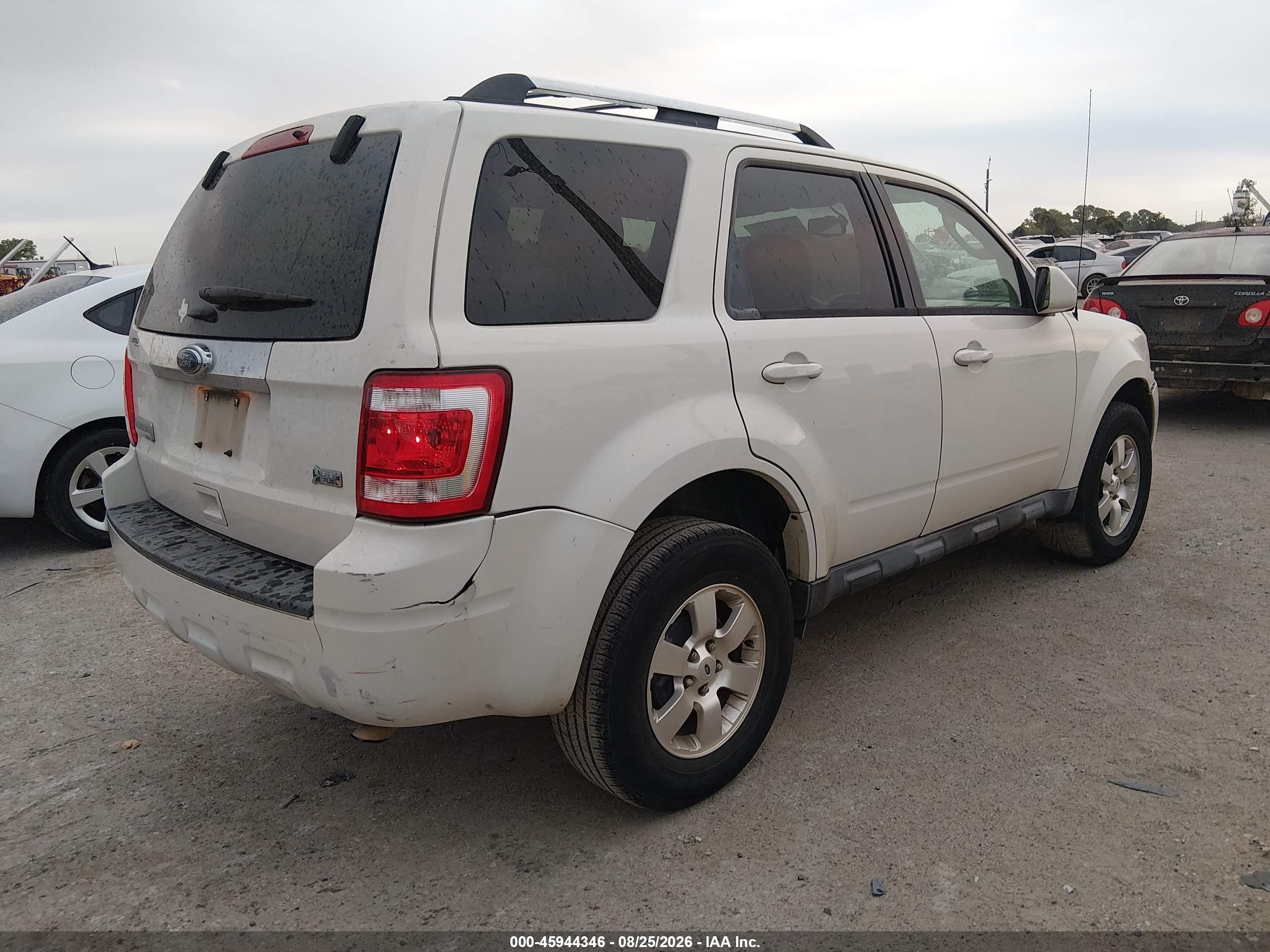 2011 Ford Escape Limited White vin: 1FMCU0EG9BKC19453
