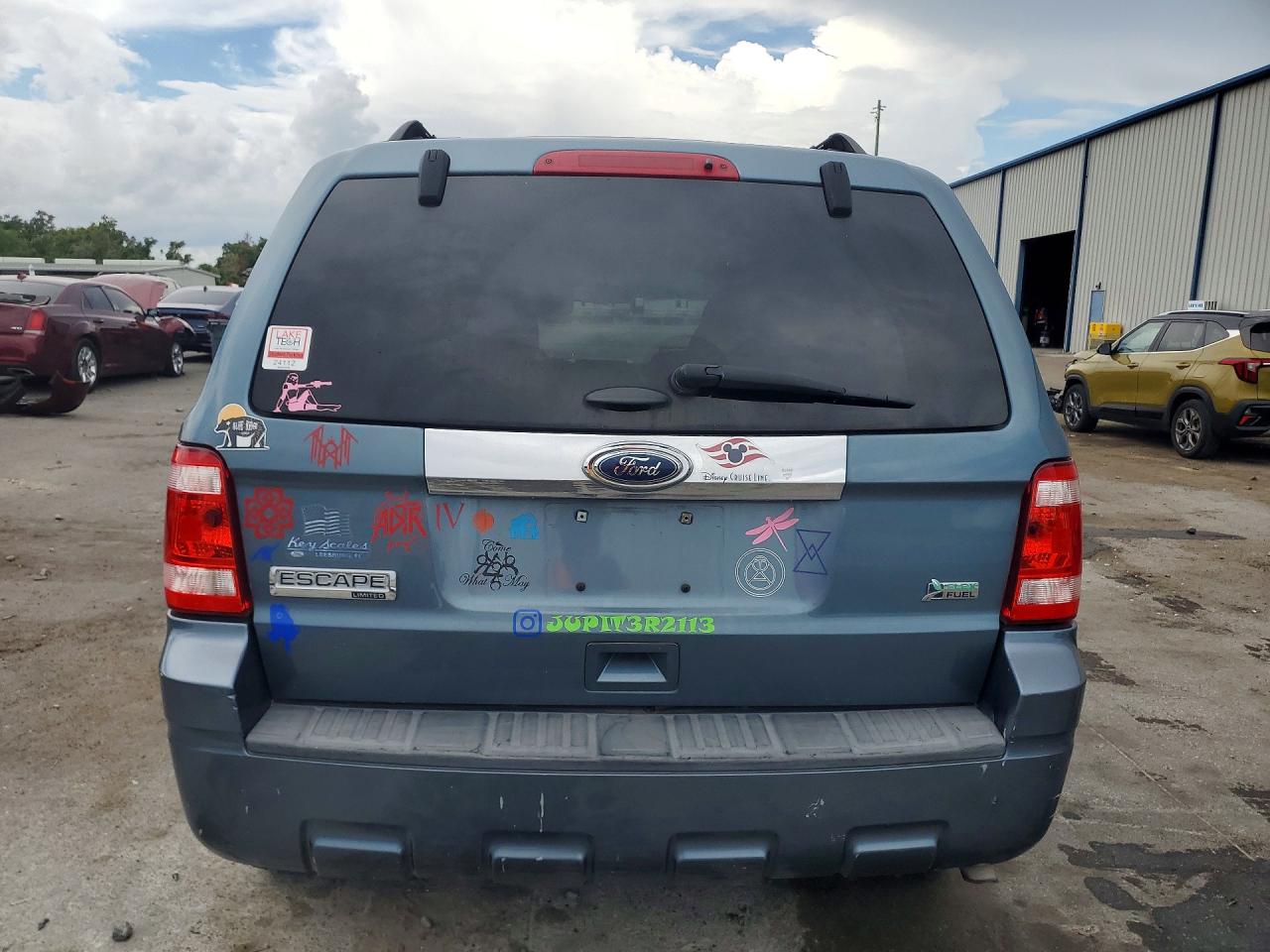 2011 Ford Escape Limited Blue vin: 1FMCU0EG9BKC29044