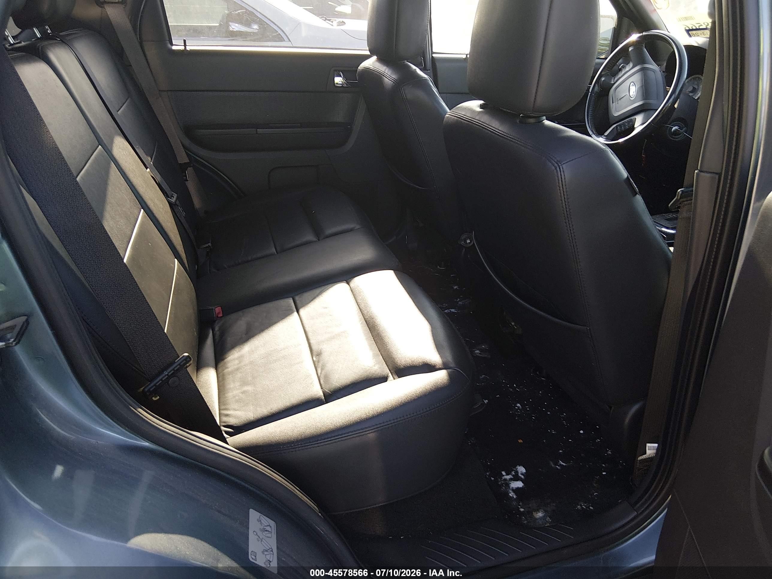 2012 Ford Escape Limited Синий vin: 1FMCU0EG9CKB02070