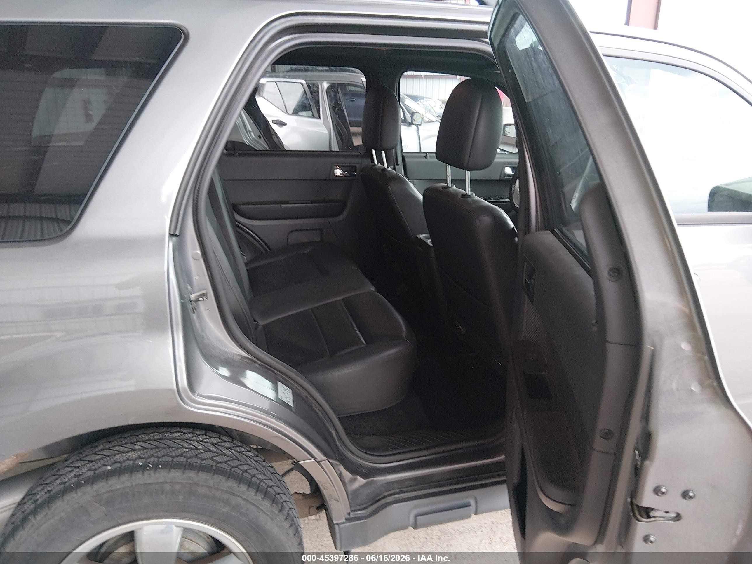 2012 Ford Escape Limited Gray vin: 1FMCU0EG9CKB31035