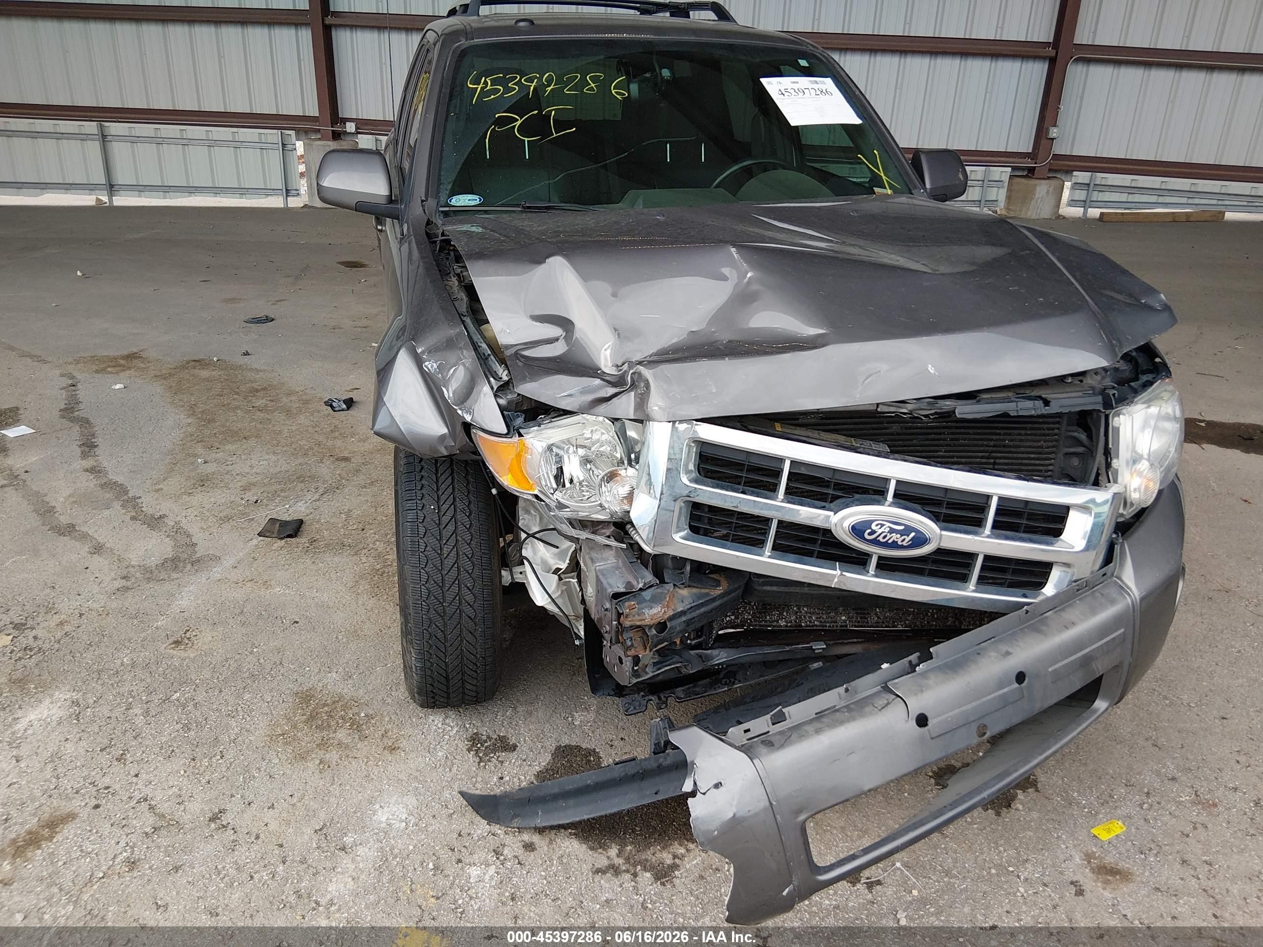 2012 Ford Escape Limited Gray vin: 1FMCU0EG9CKB31035