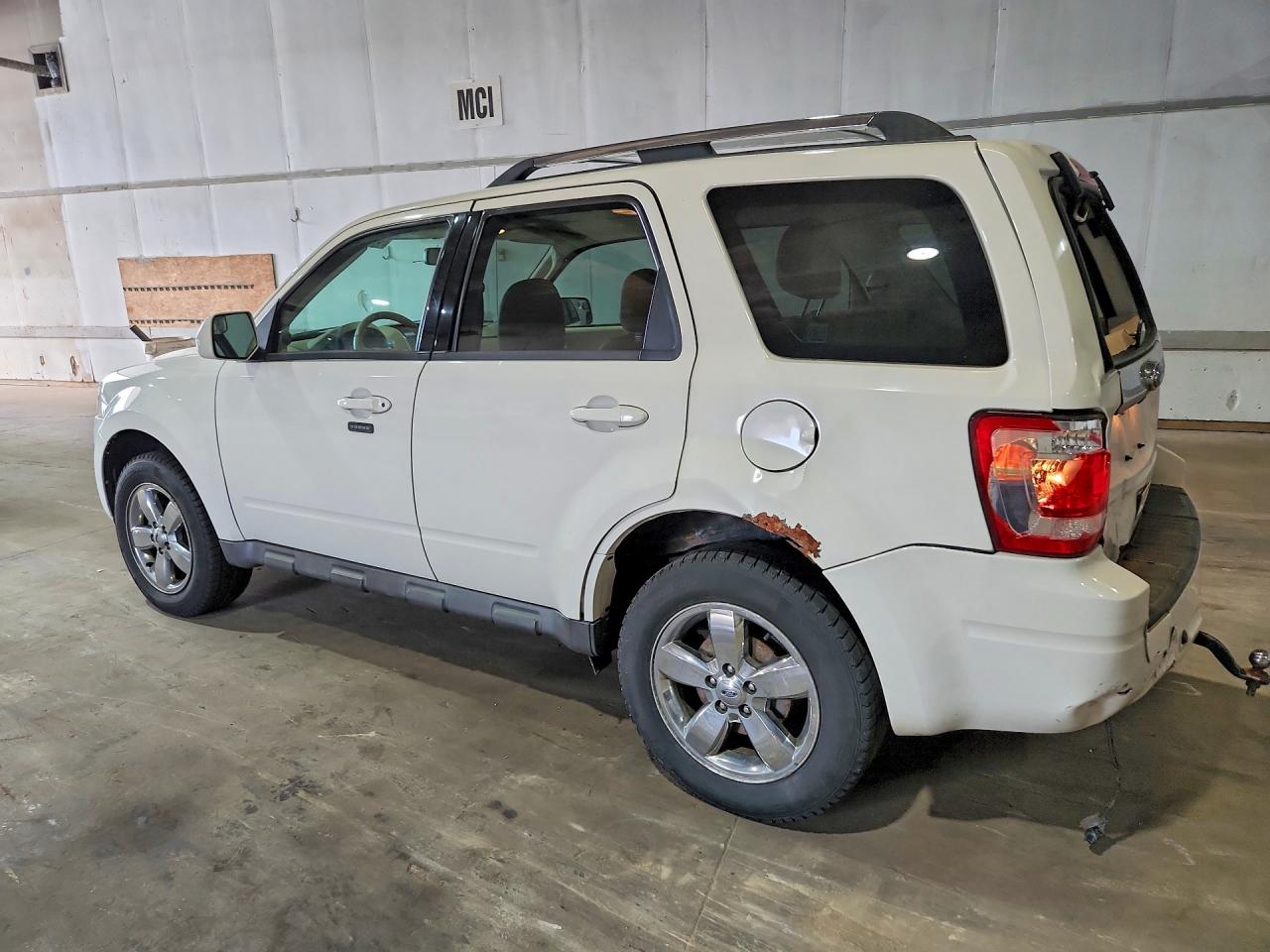 2010 Ford Escape Limited White vin: 1FMCU0EGXAKB80967