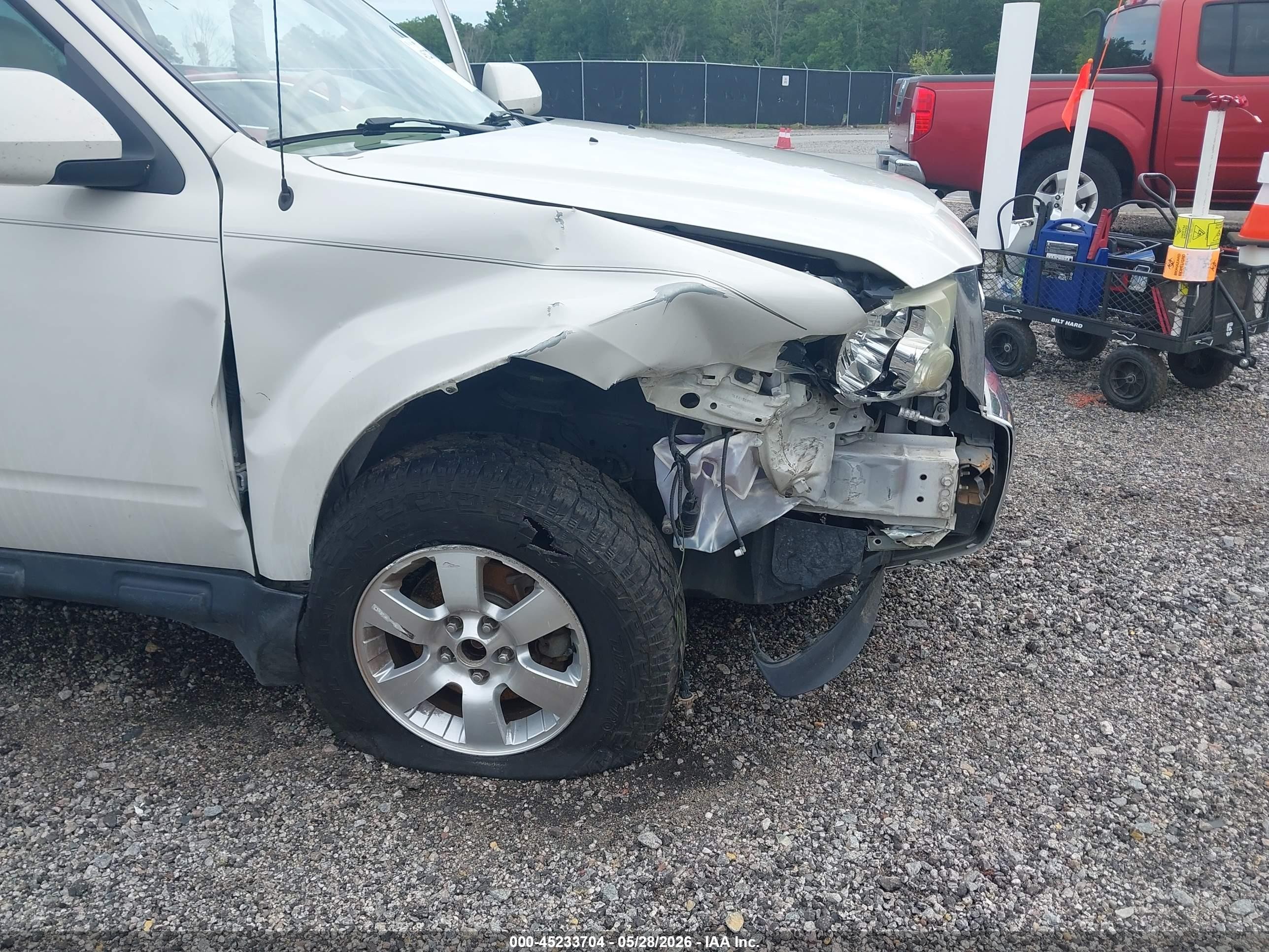 2010 Ford Escape Limited Белый vin: 1FMCU0EGXAKB92178
