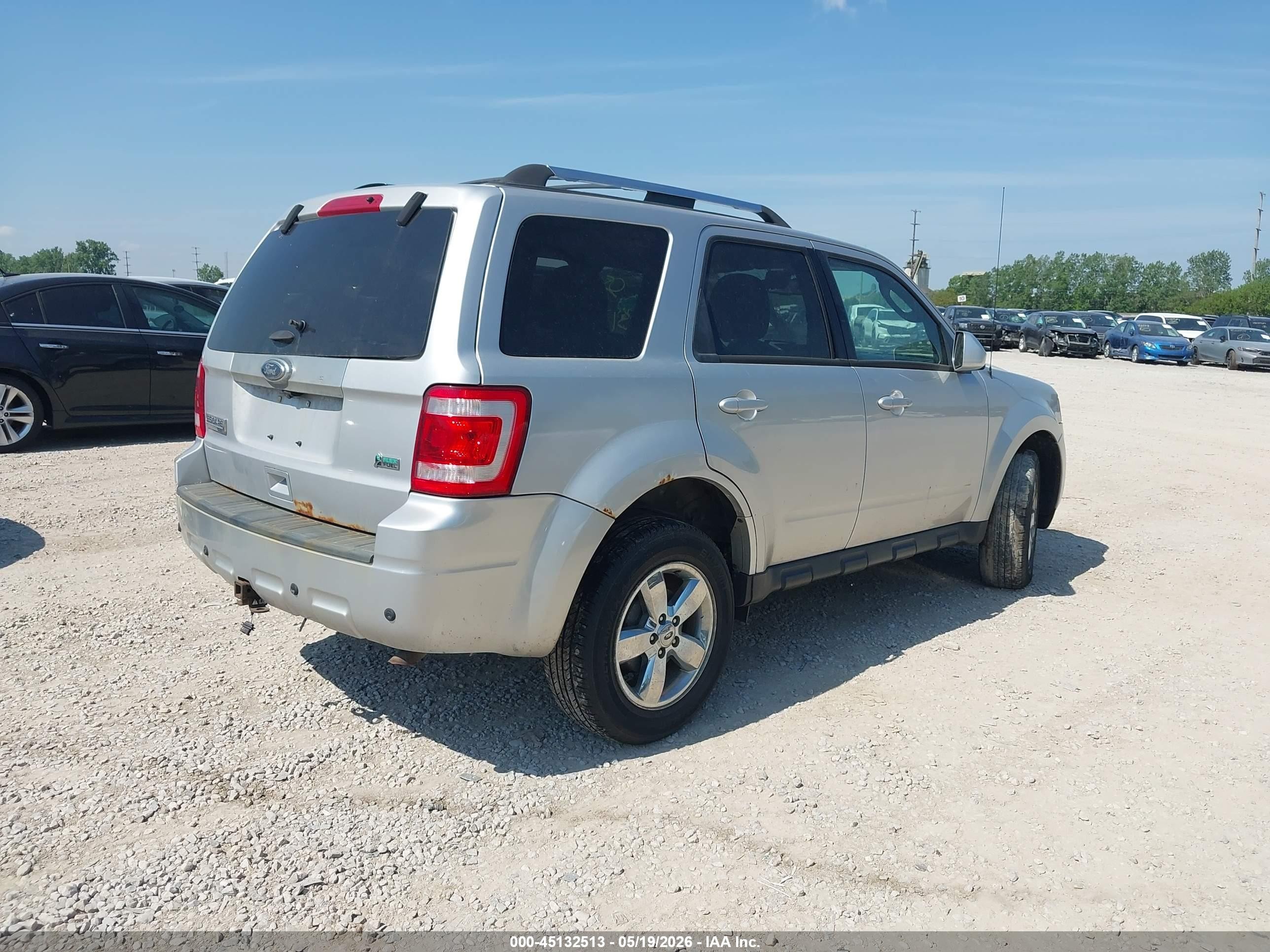 2010 Ford Escape Limited Silver vin: 1FMCU0EGXAKC24837