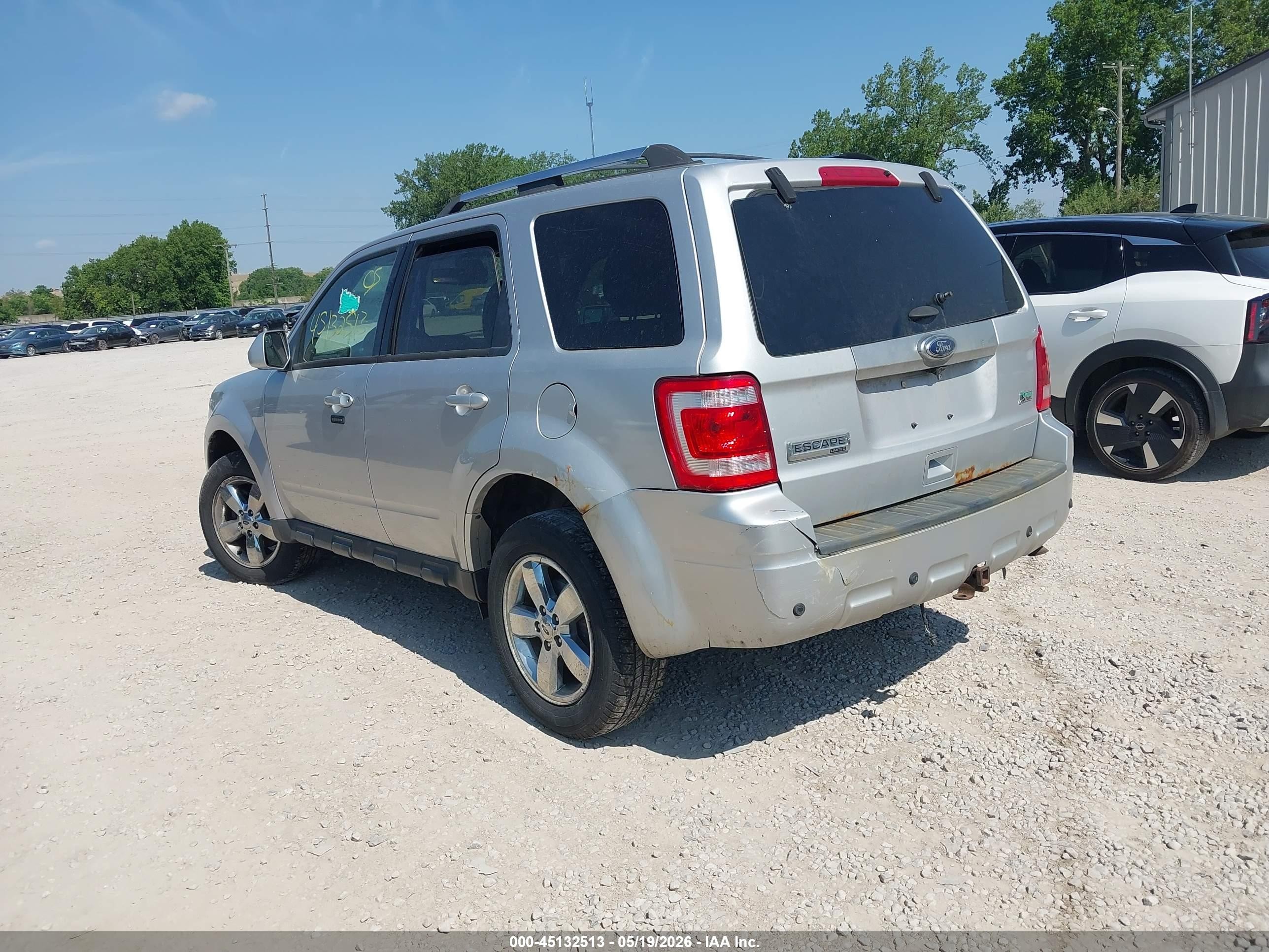 2010 Ford Escape Limited Silver vin: 1FMCU0EGXAKC24837
