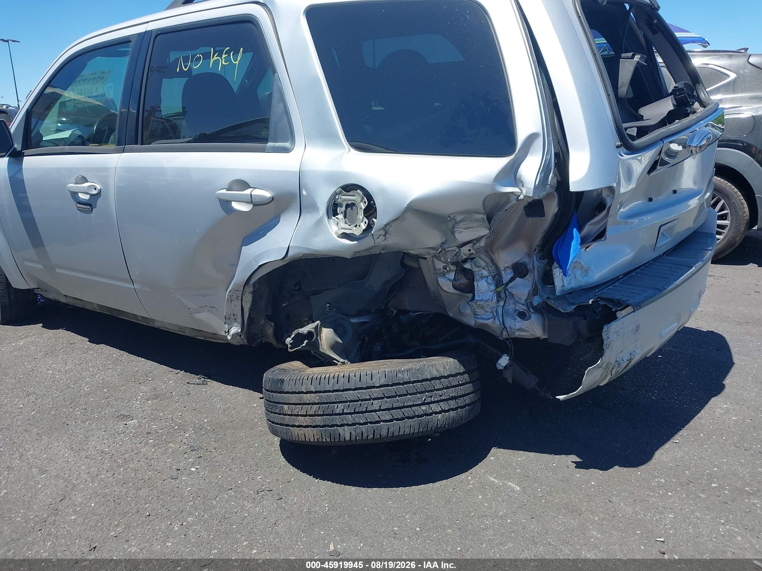 2011 Ford Escape Limited Silver vin: 1FMCU0EGXBKC23494