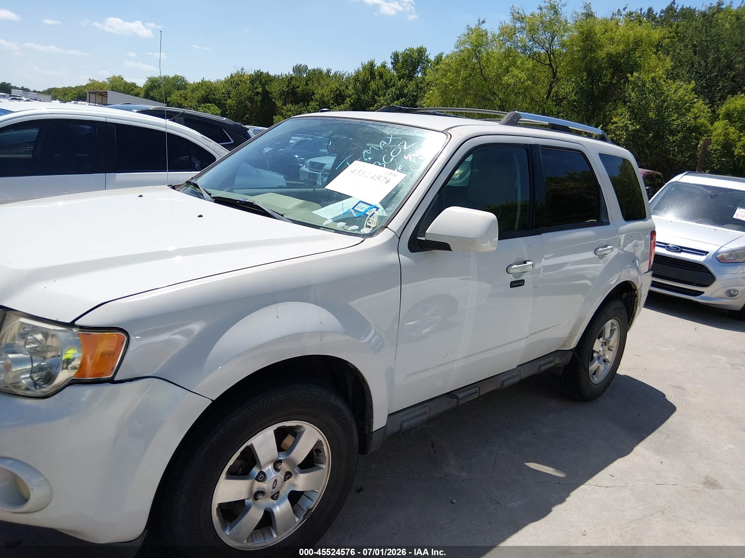 2011 Ford Escape Limited White vin: 1FMCU0EGXBKC43602