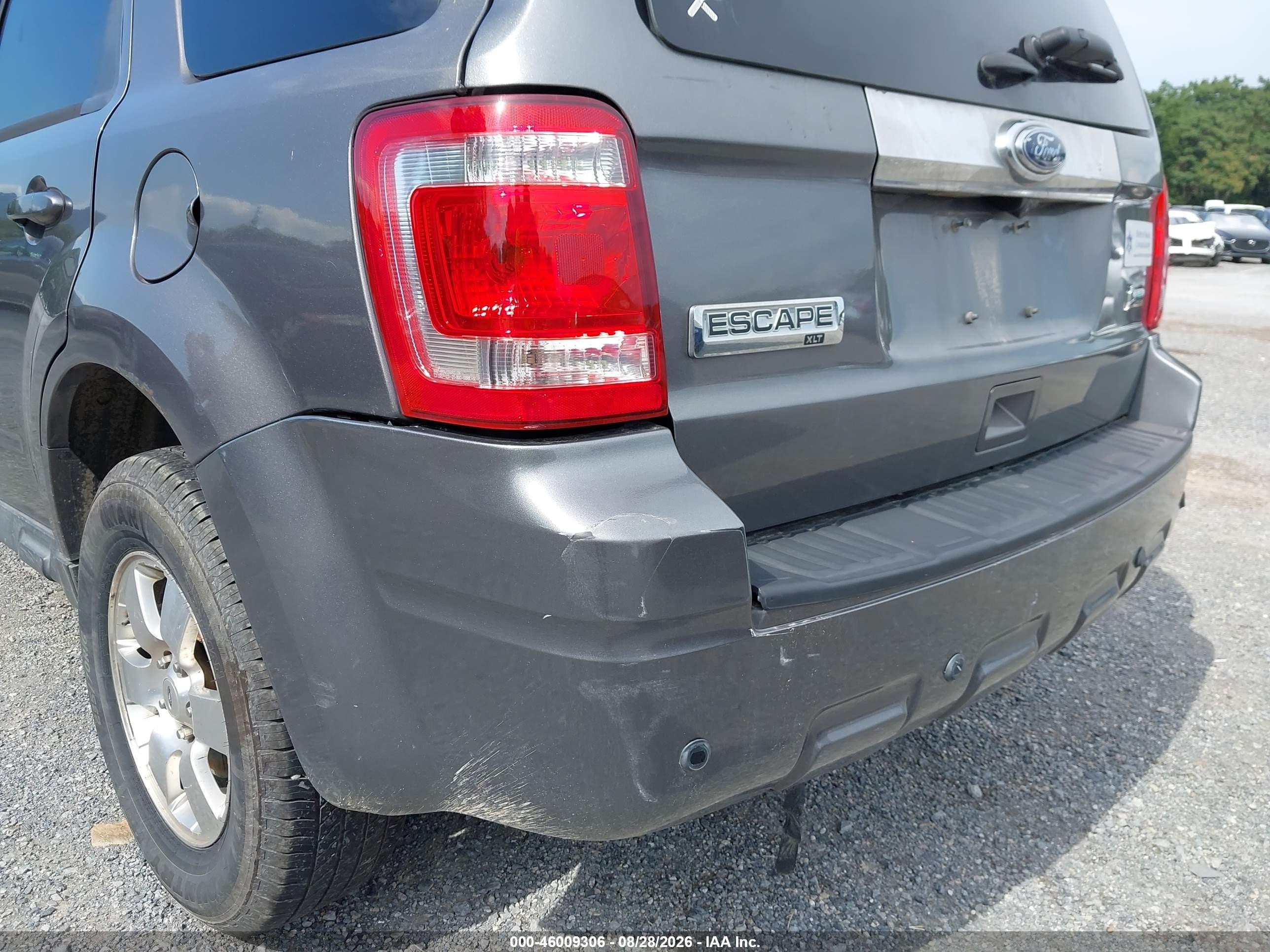 2012 Ford Escape Limited Gray vin: 1FMCU0EGXCKC85284