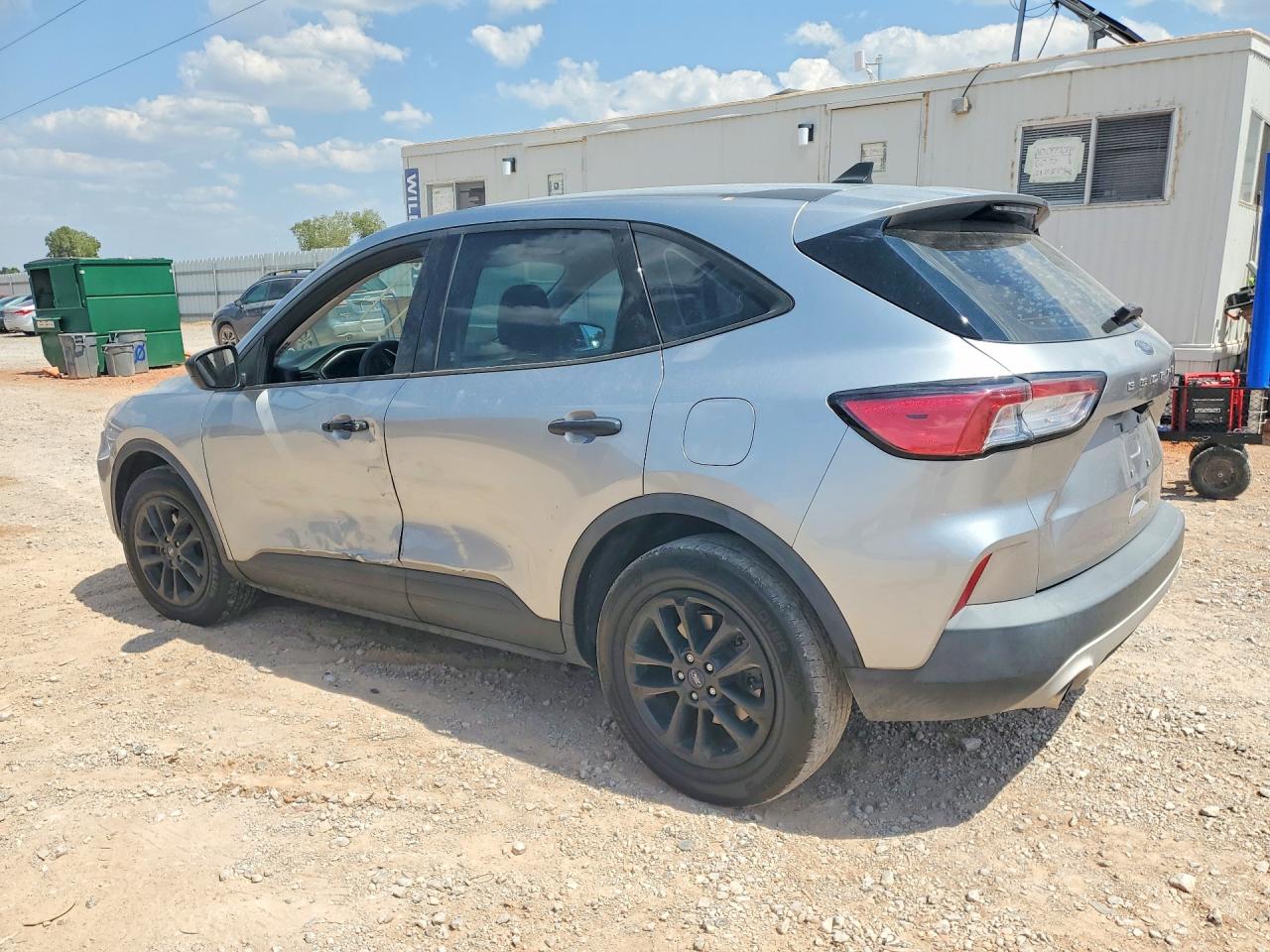 2022 Ford Escape S Серебряный vin: 1FMCU0F62NUA12708