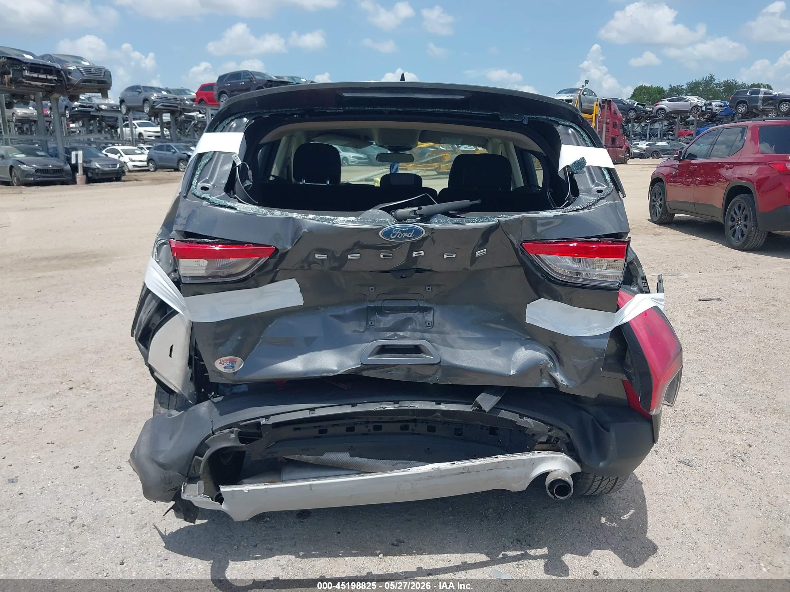 2020 Ford Escape S Серый vin: 1FMCU0F63LUC57689