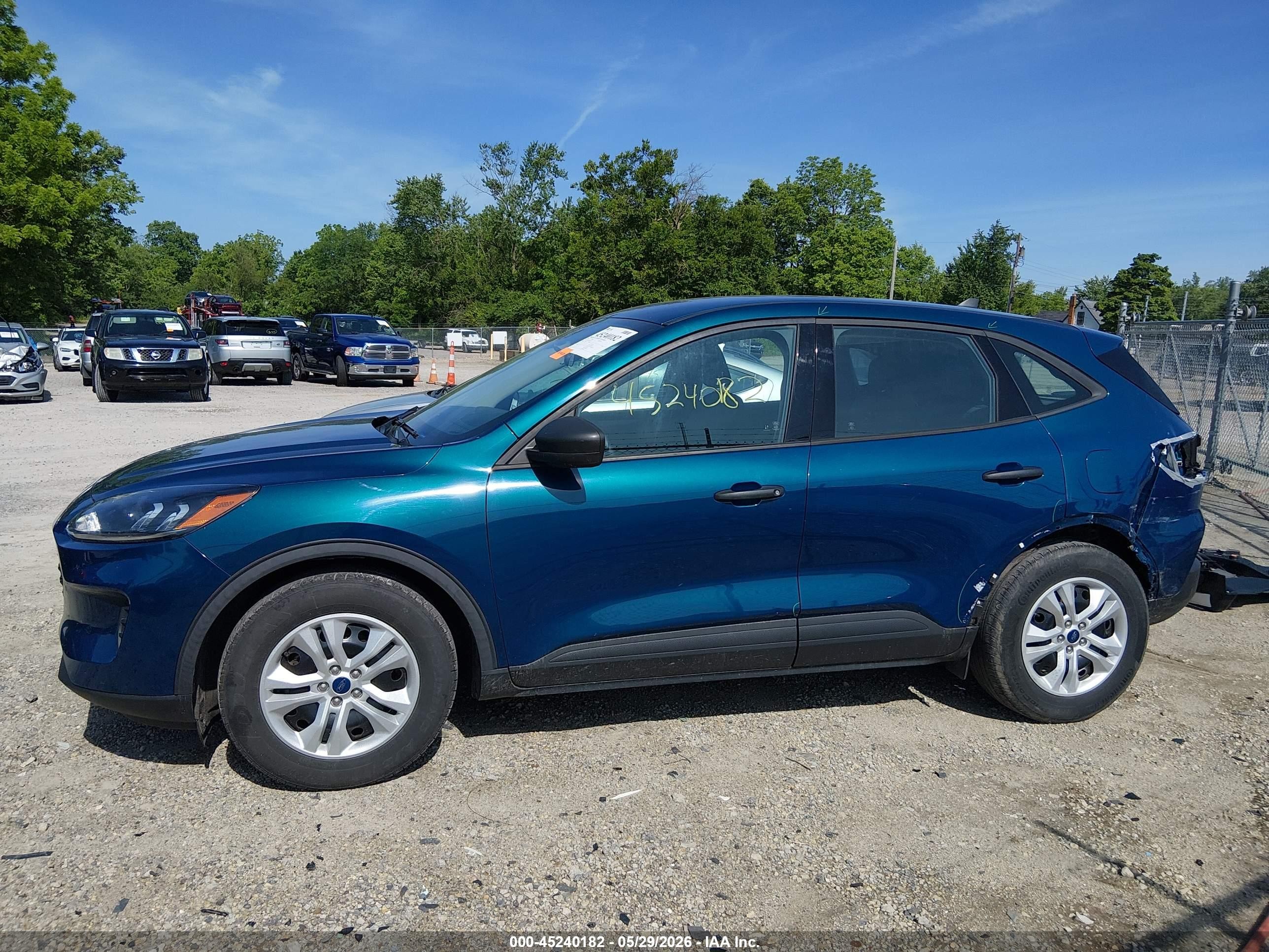 2020 Ford Escape S Blue vin: 1FMCU0F68LUC67277