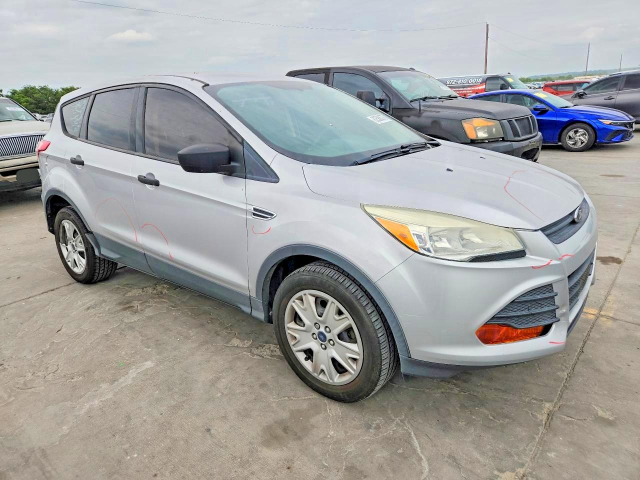 2013 Ford Escape S Silver vin: 1FMCU0F70DUB45880