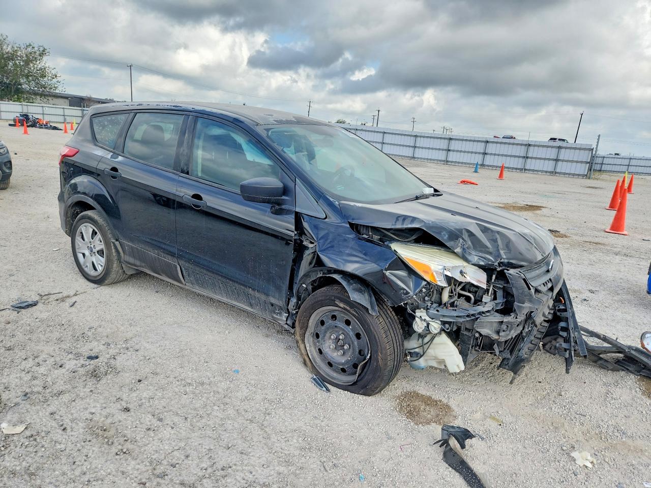2013 Ford Escape S Black vin: 1FMCU0F70DUB81665