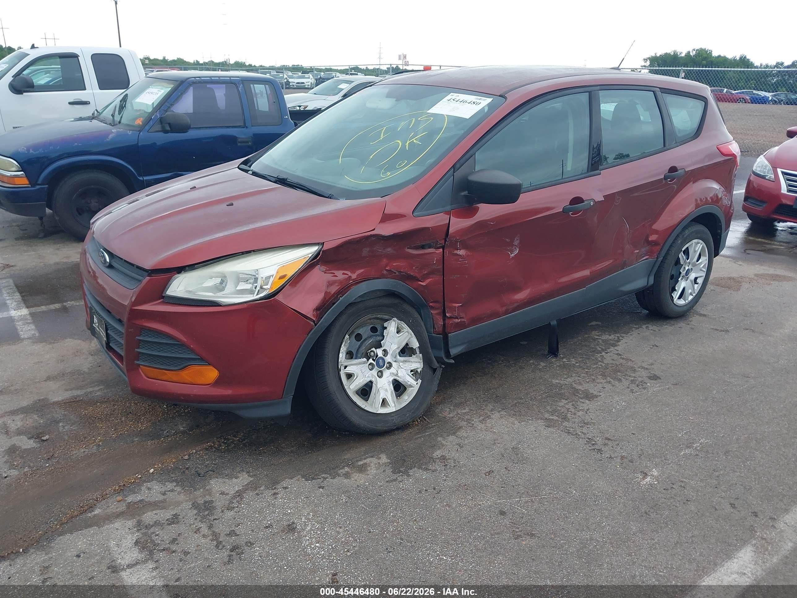 2014 Ford Escape S Burgundy vin: 1FMCU0F70EUA58224