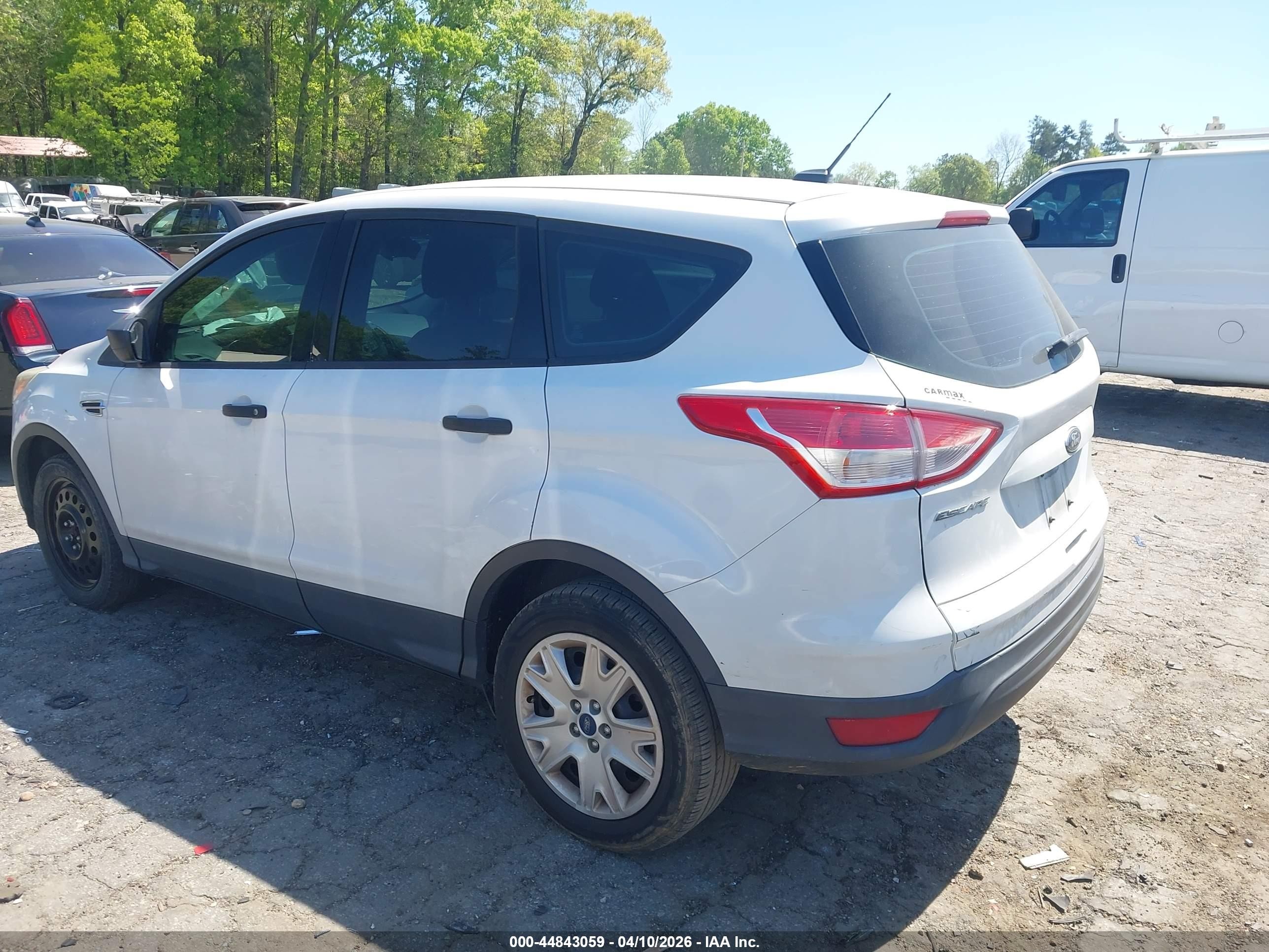 2014 Ford Escape S White vin: 1FMCU0F70EUA89893