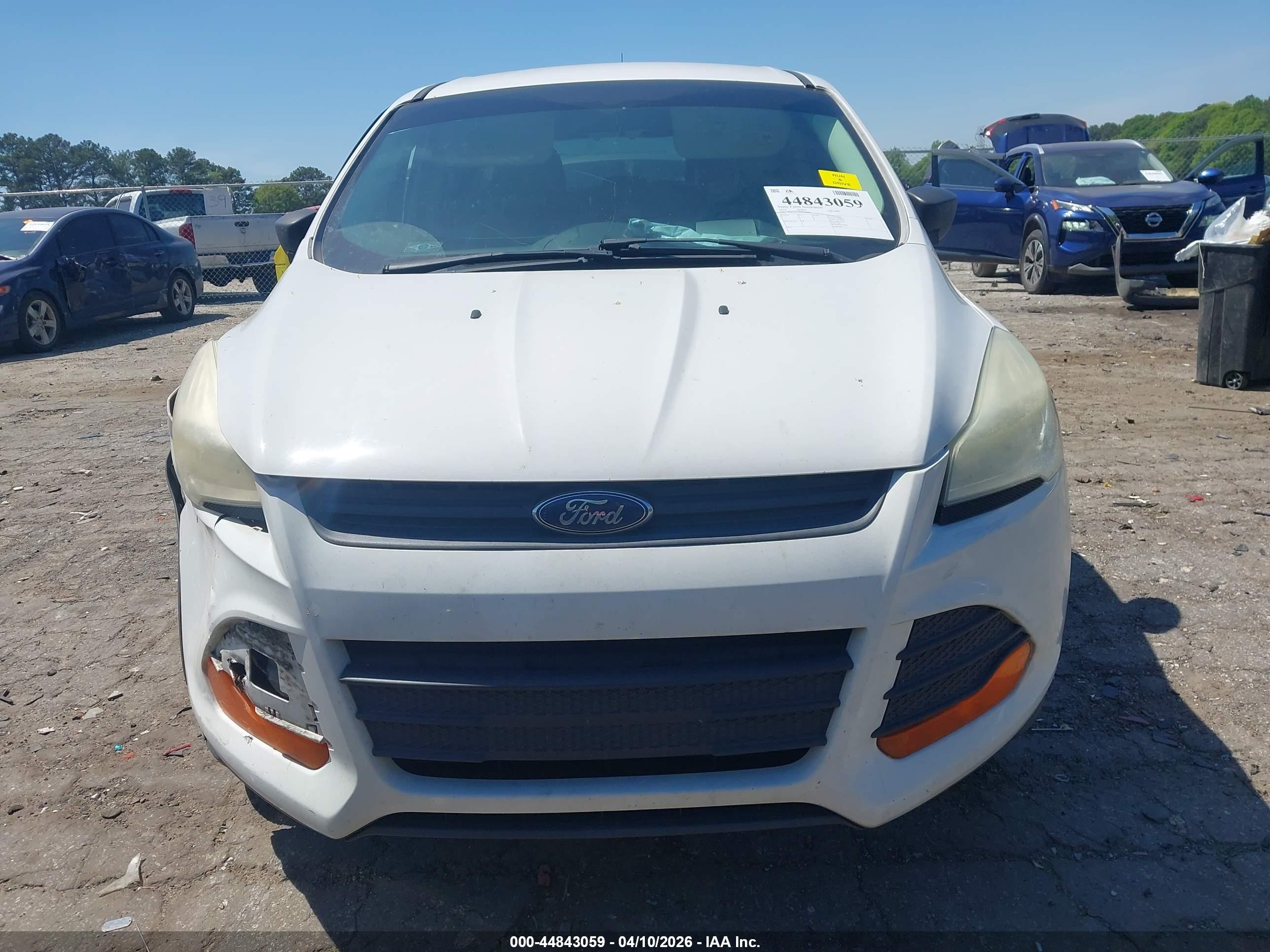 2014 Ford Escape S White vin: 1FMCU0F70EUA89893