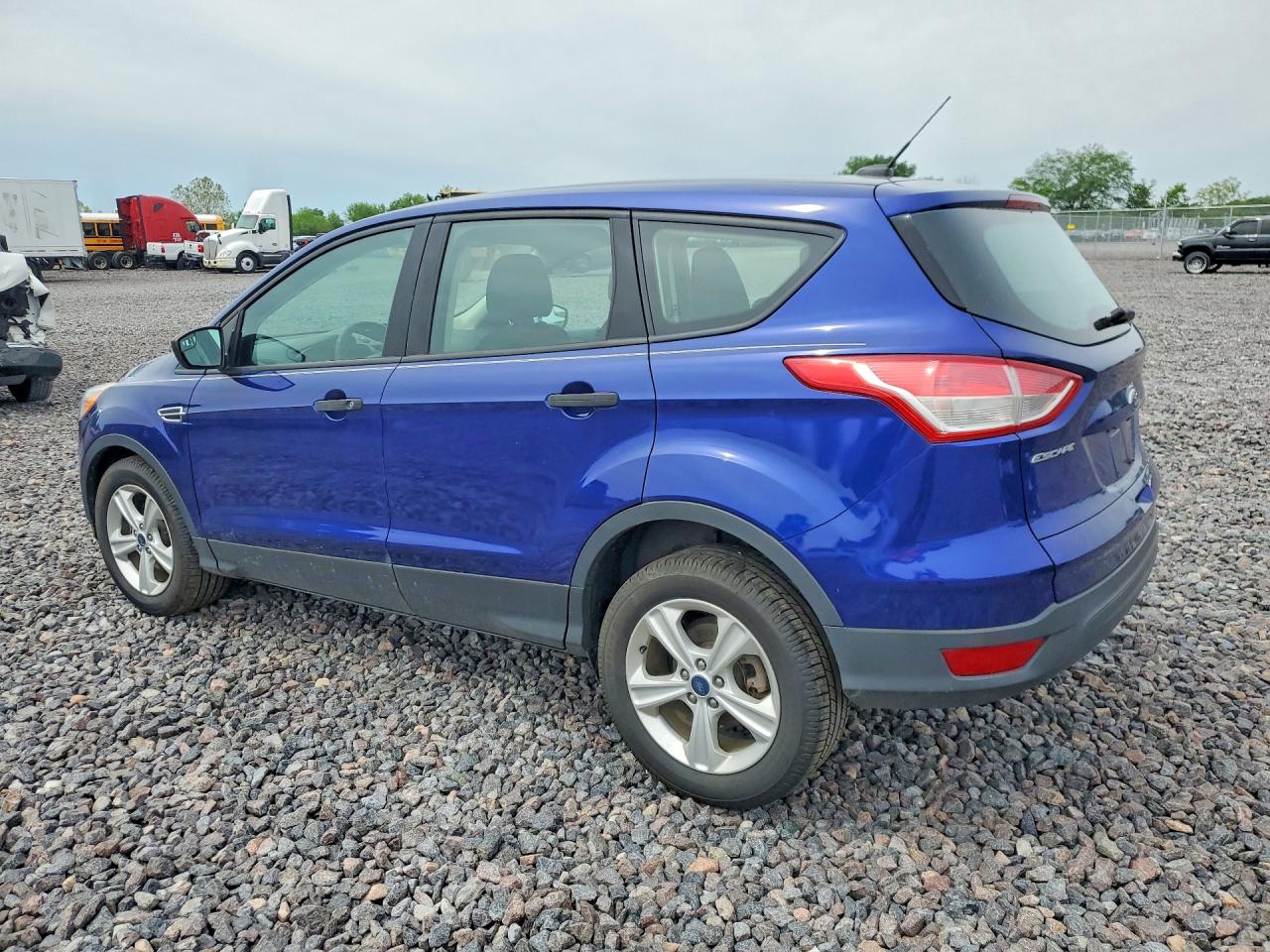 2014 Ford Escape S Синий vin: 1FMCU0F70EUB96135