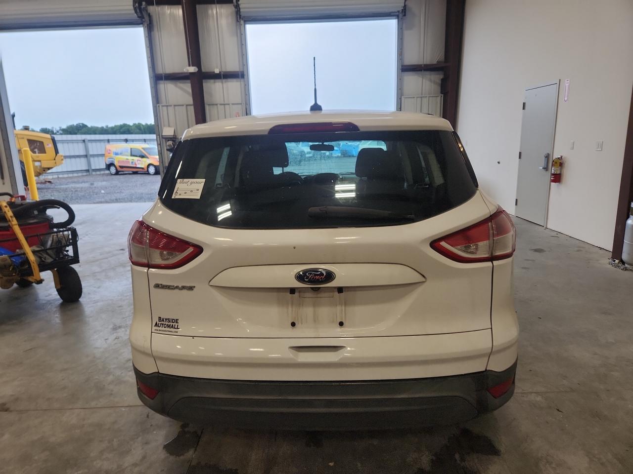 2014 Ford Escape S White vin: 1FMCU0F70EUC16979