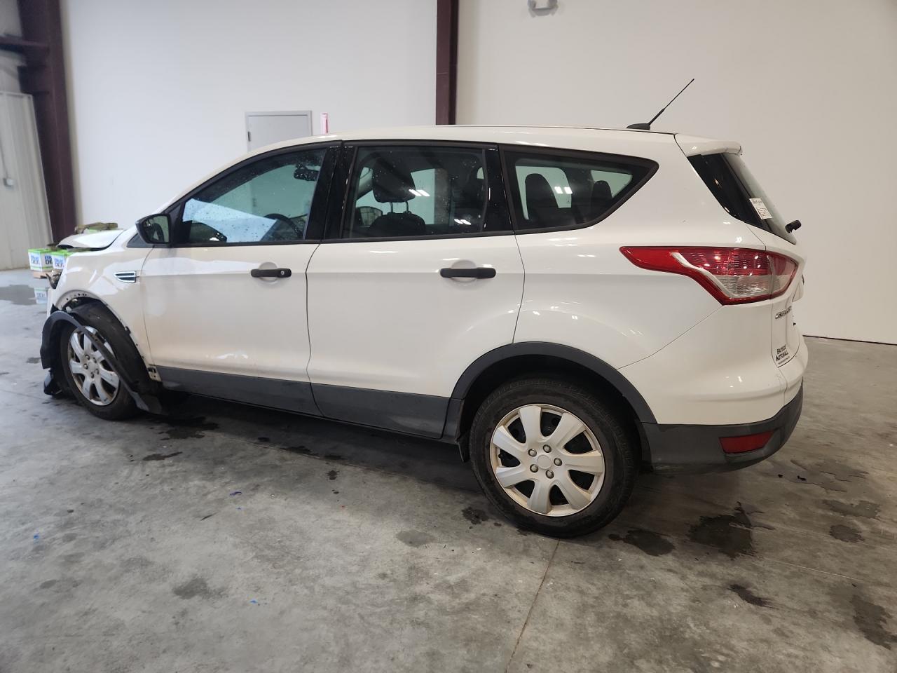 2014 Ford Escape S White vin: 1FMCU0F70EUC16979