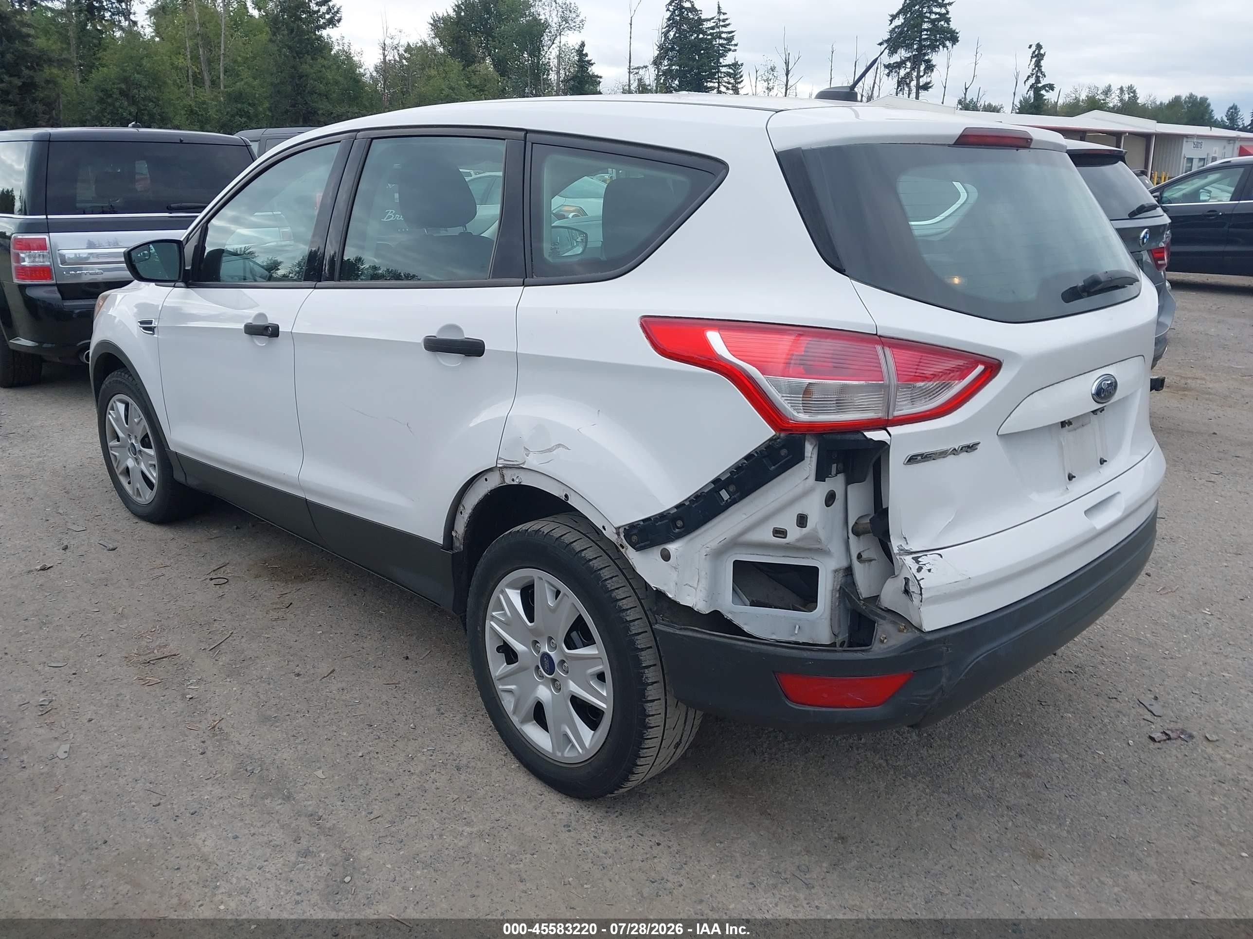 2014 Ford Escape S White vin: 1FMCU0F70EUC68998