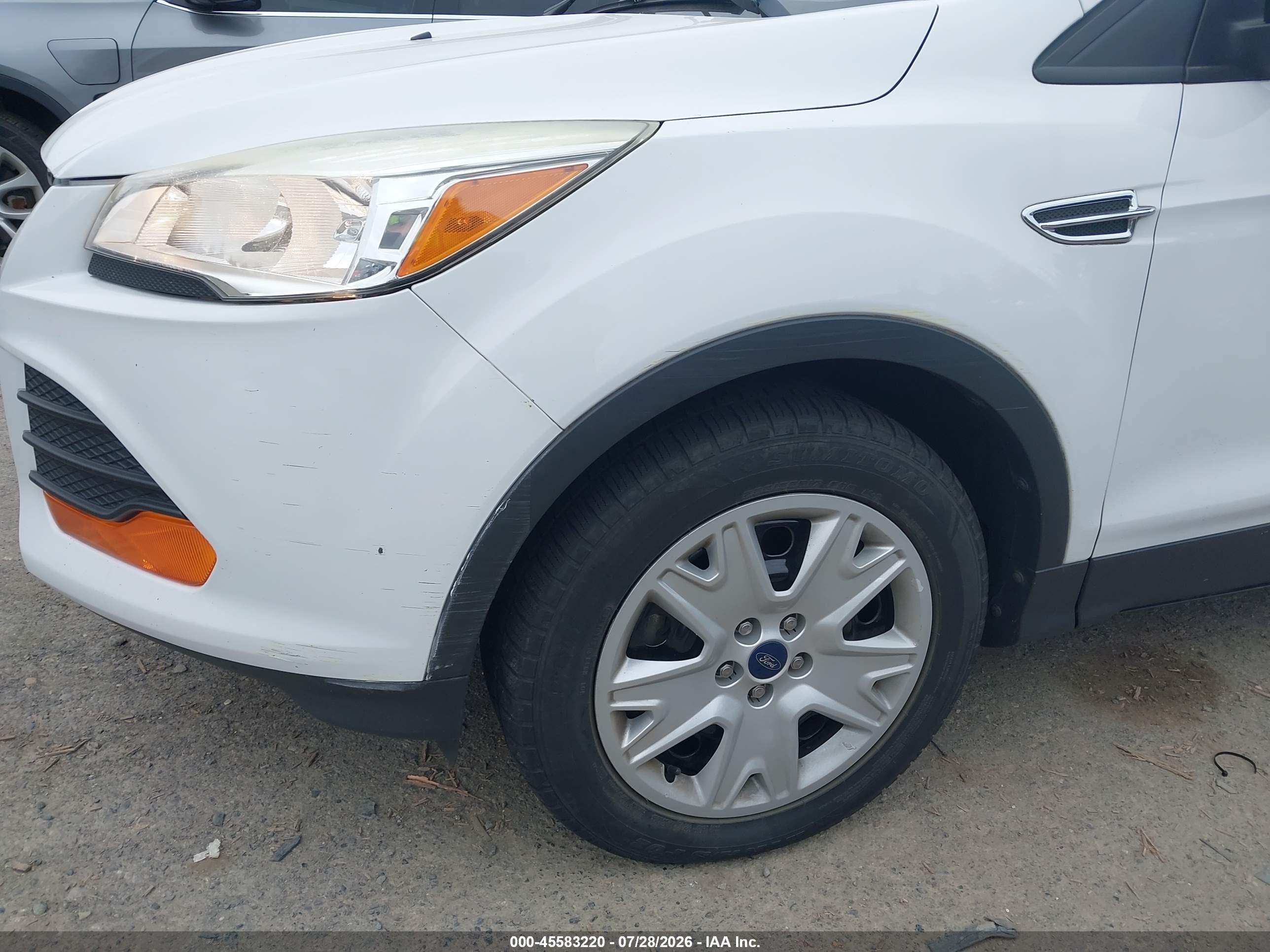 2014 Ford Escape S White vin: 1FMCU0F70EUC68998