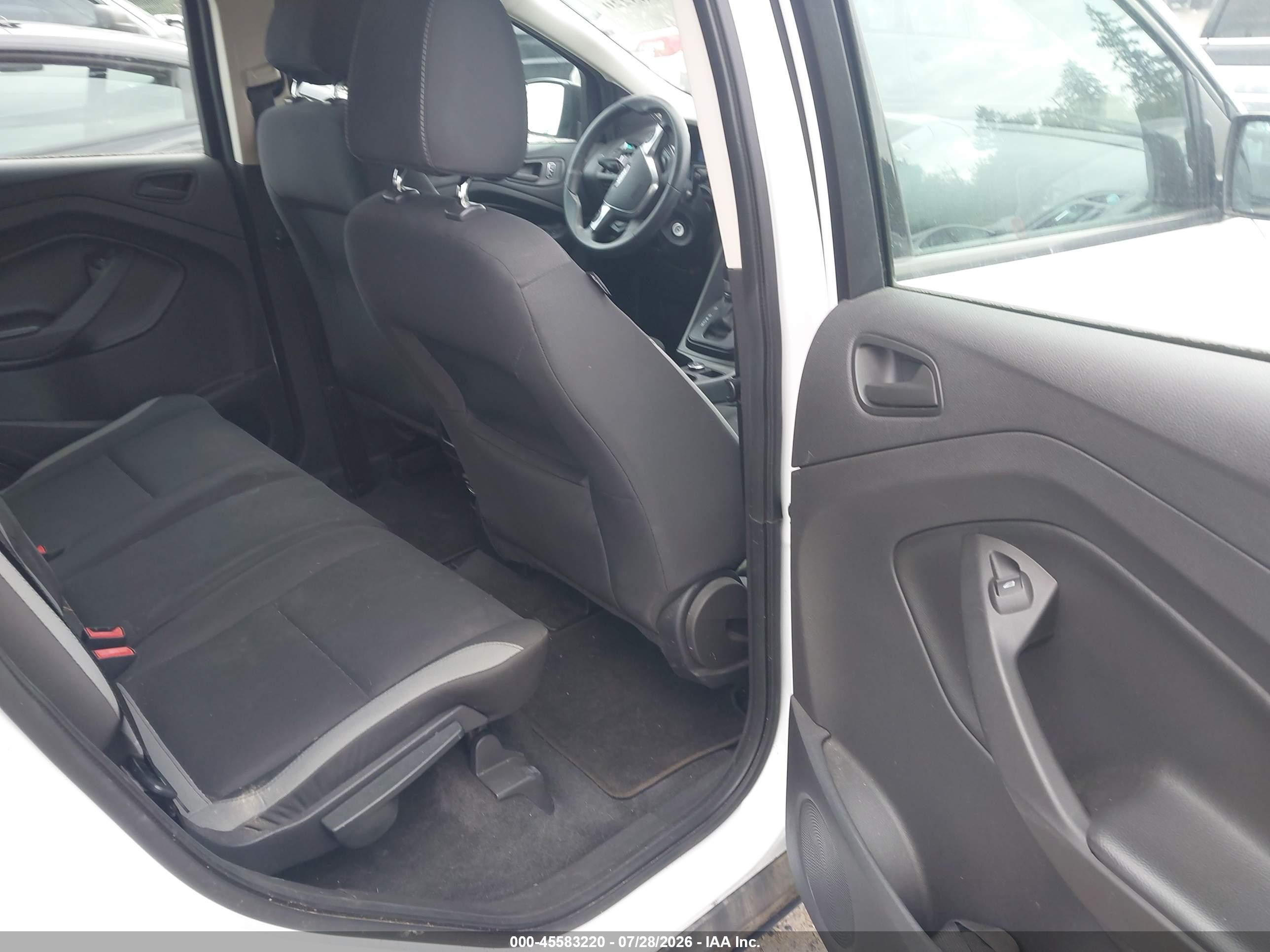 2014 Ford Escape S White vin: 1FMCU0F70EUC68998