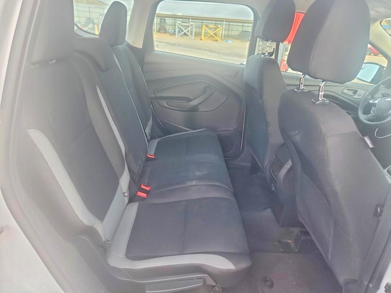 2014 Ford Escape S White vin: 1FMCU0F70EUC75305