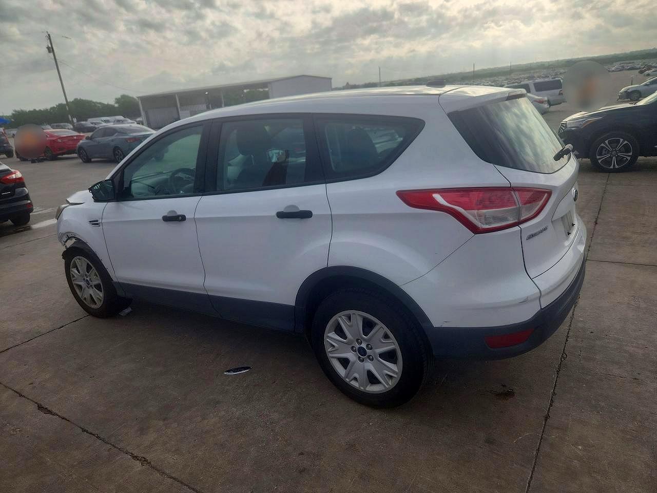 2014 Ford Escape S White vin: 1FMCU0F70EUC75305
