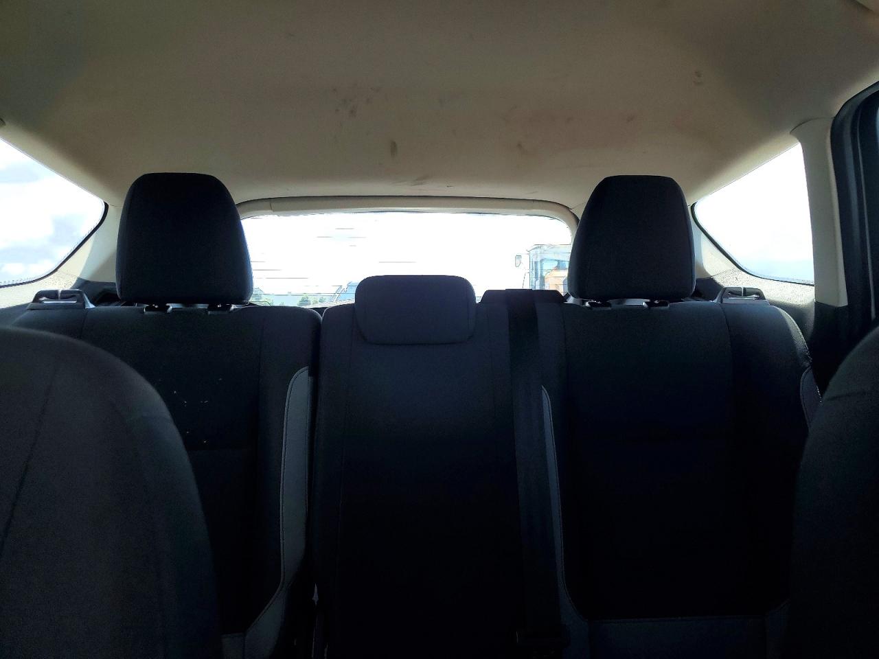 2014 Ford Escape S White vin: 1FMCU0F70EUD94228