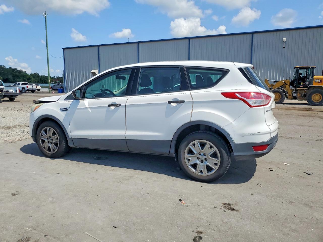 2014 Ford Escape S White vin: 1FMCU0F70EUD94228