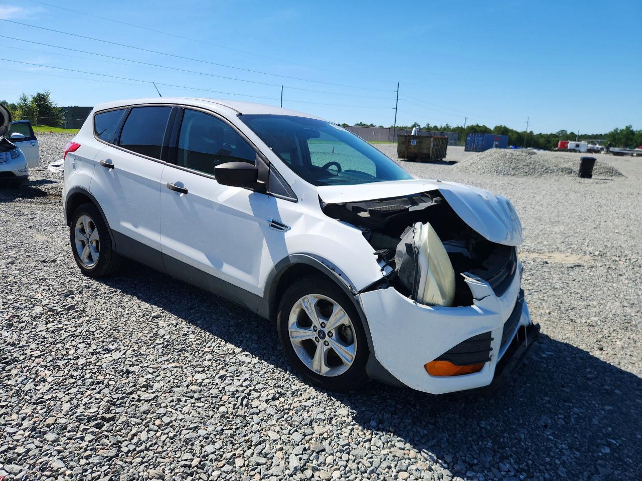 2014 Ford Escape S White vin: 1FMCU0F70EUE06510