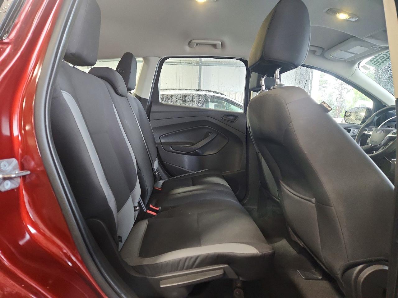 2014 Ford Escape S Темно-бордовый vin: 1FMCU0F70EUE07205