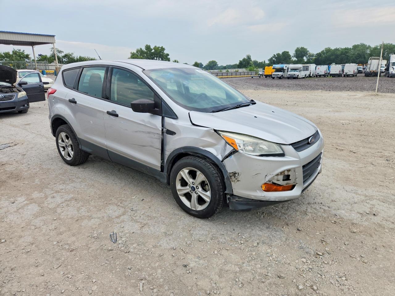 2014 Ford Escape S Silver vin: 1FMCU0F70EUE50569