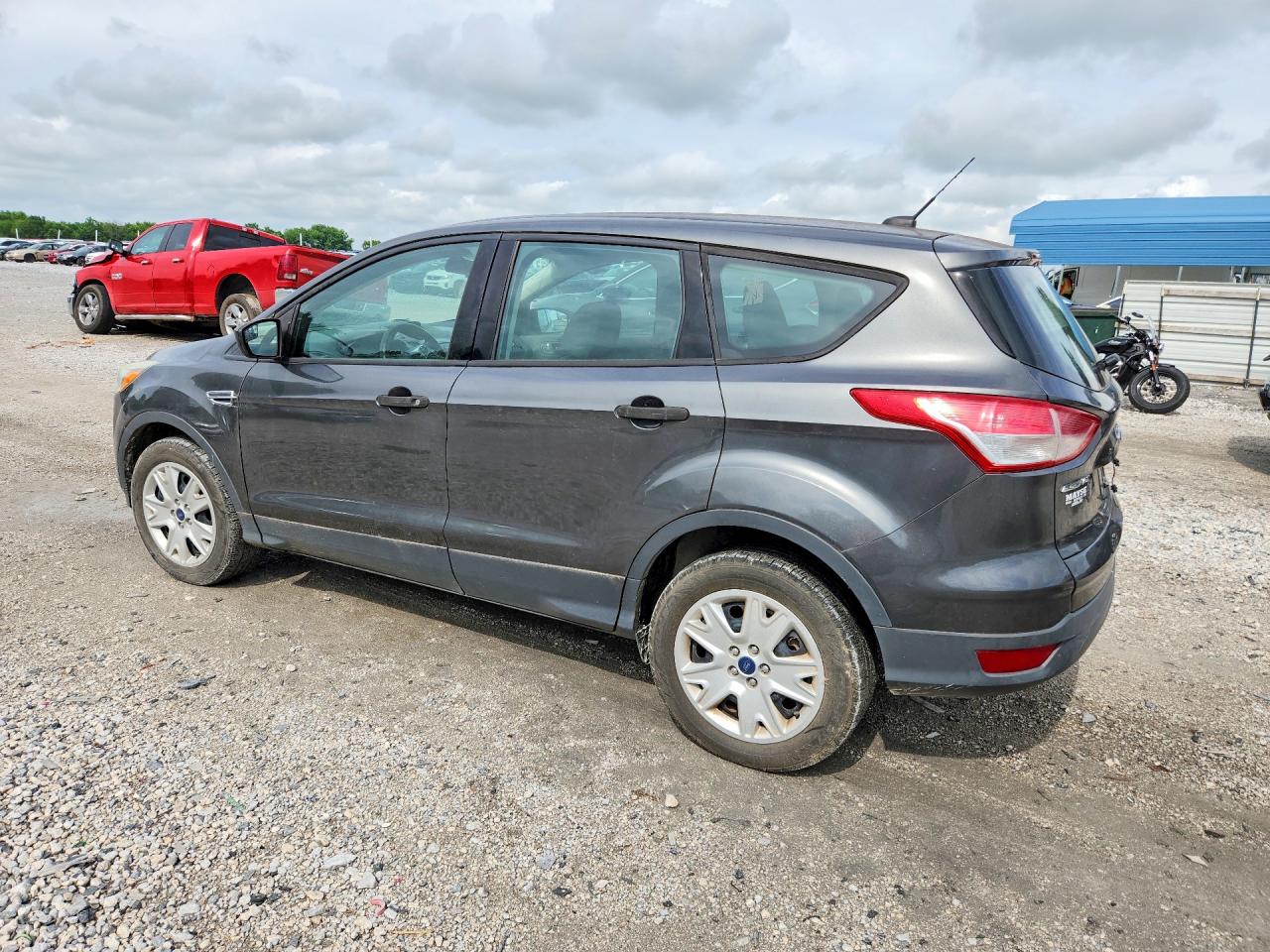 2015 Ford Escape S Серый vin: 1FMCU0F70FUA04620