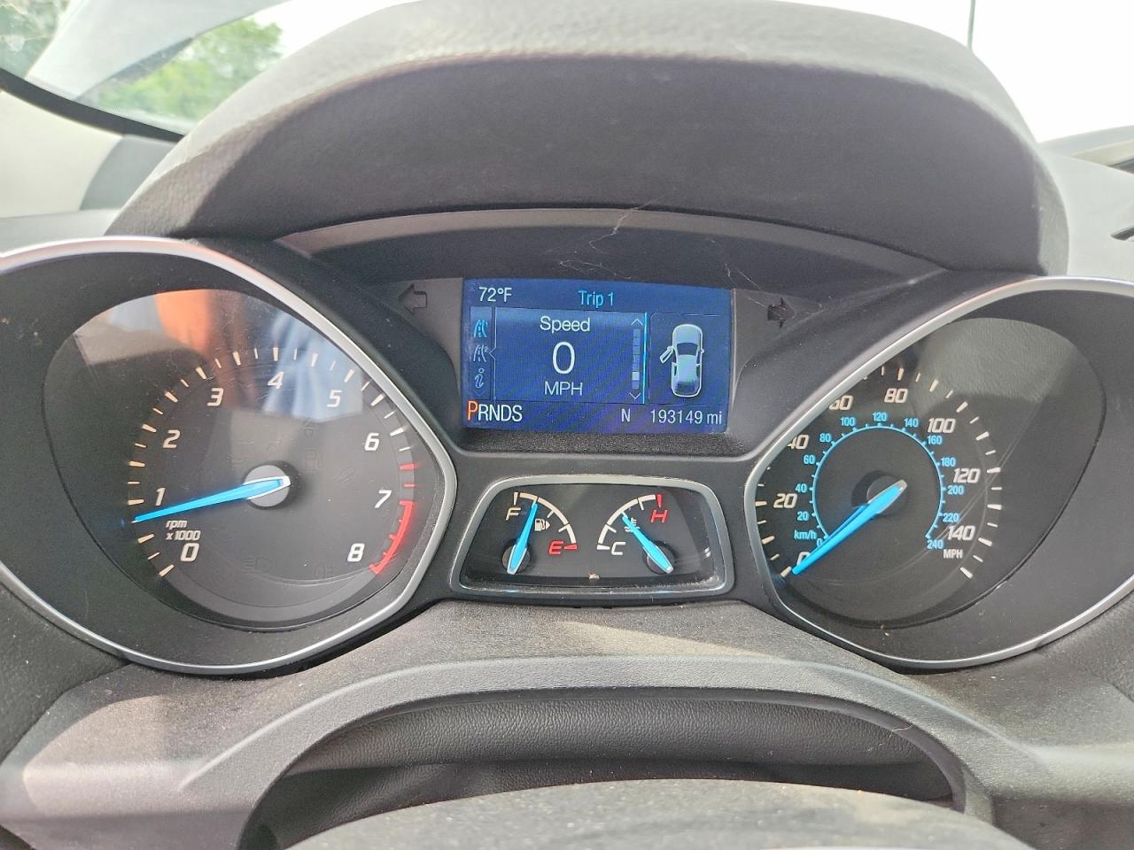 2015 Ford Escape S Серый vin: 1FMCU0F70FUA04620