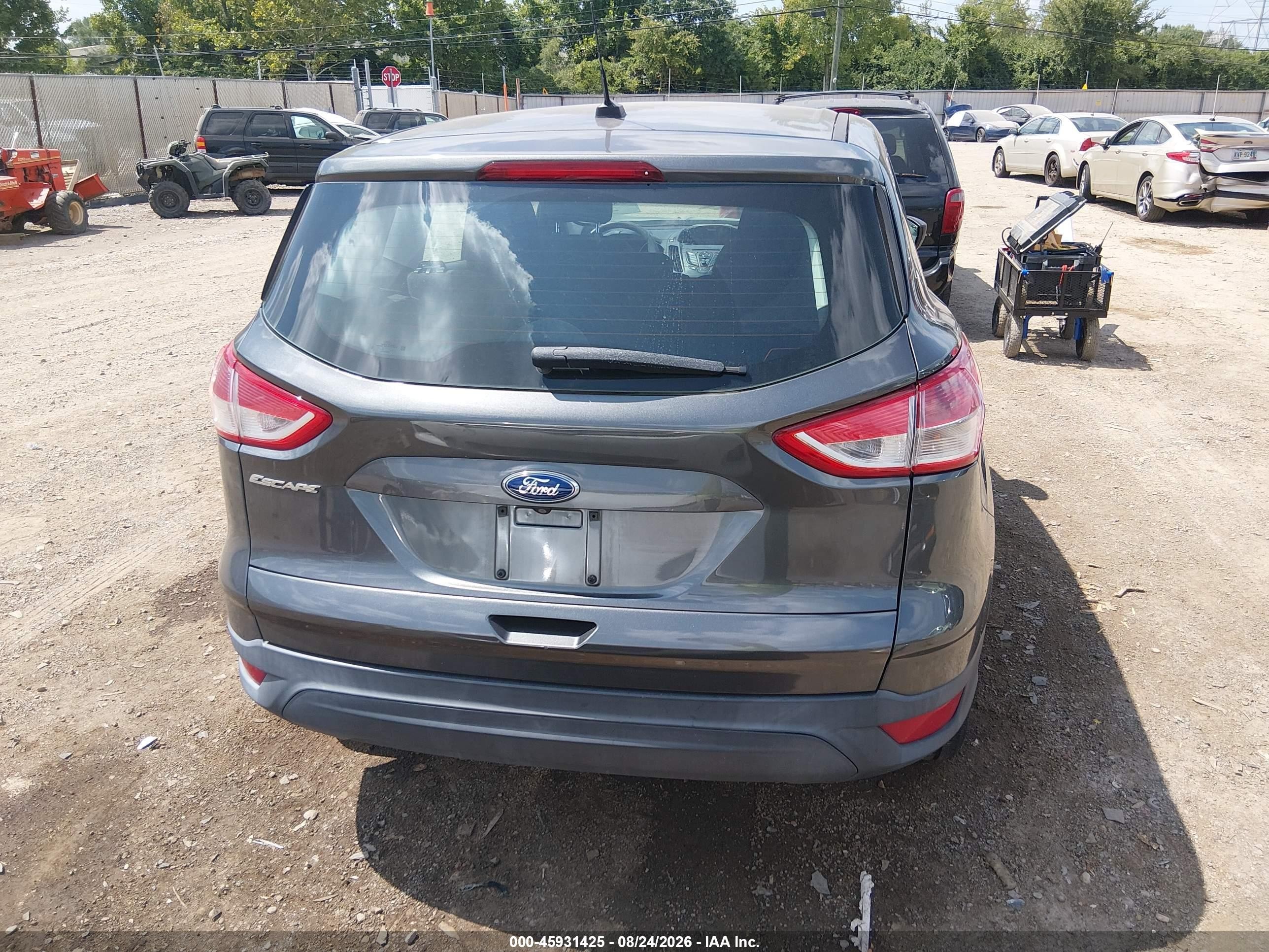 2015 Ford Escape S Gray vin: 1FMCU0F70FUA15987