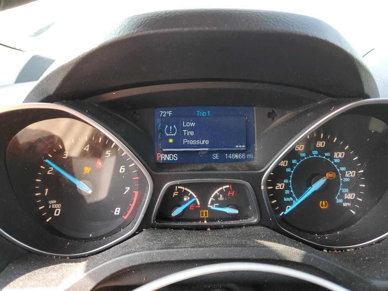 2015 Ford Escape S Gray vin: 1FMCU0F70FUC32116 Damage: Warning Light - Air Bag, On, Unacceptable