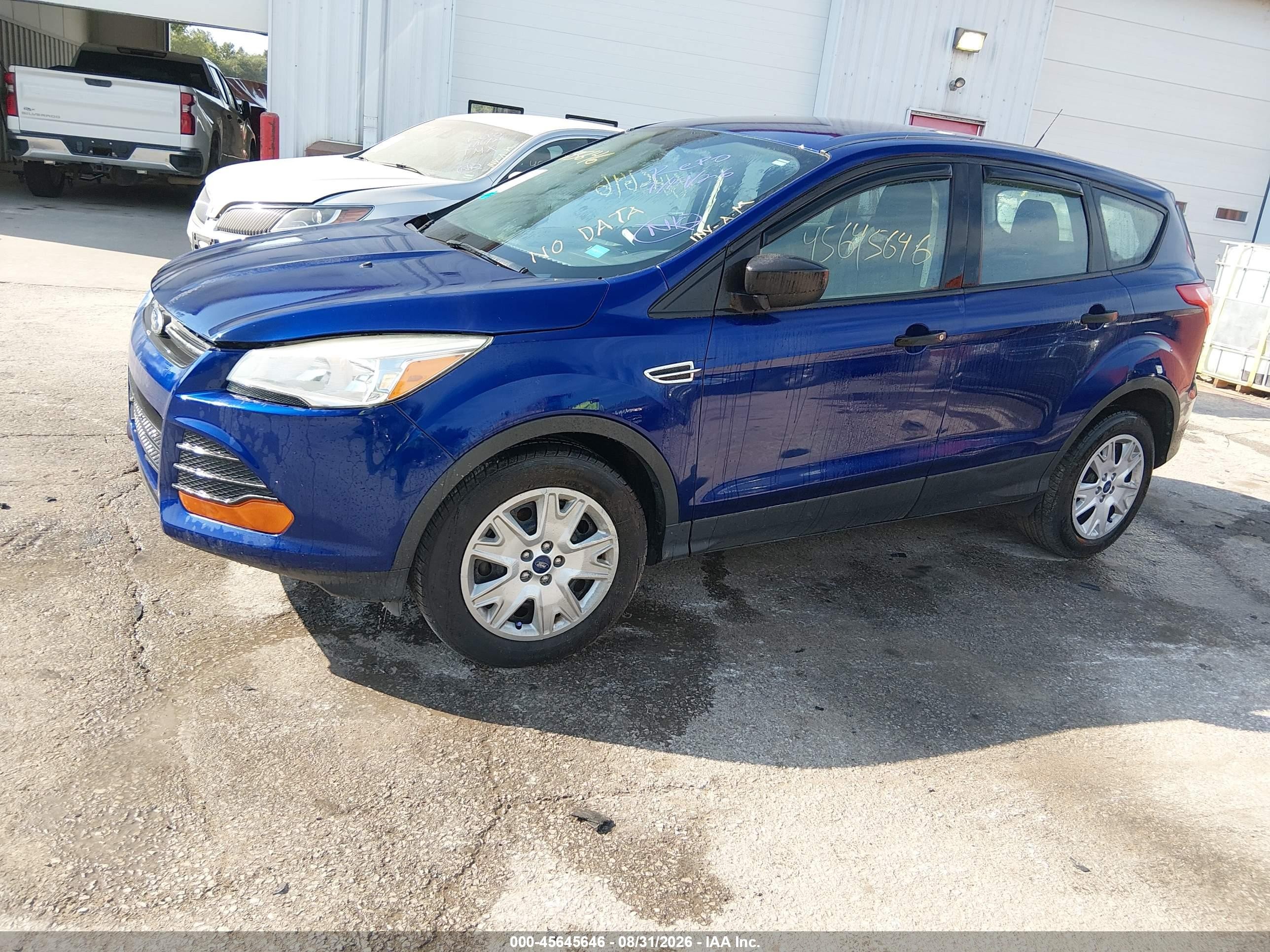 2013 Ford Escape S Blue vin: 1FMCU0F71DUA20175