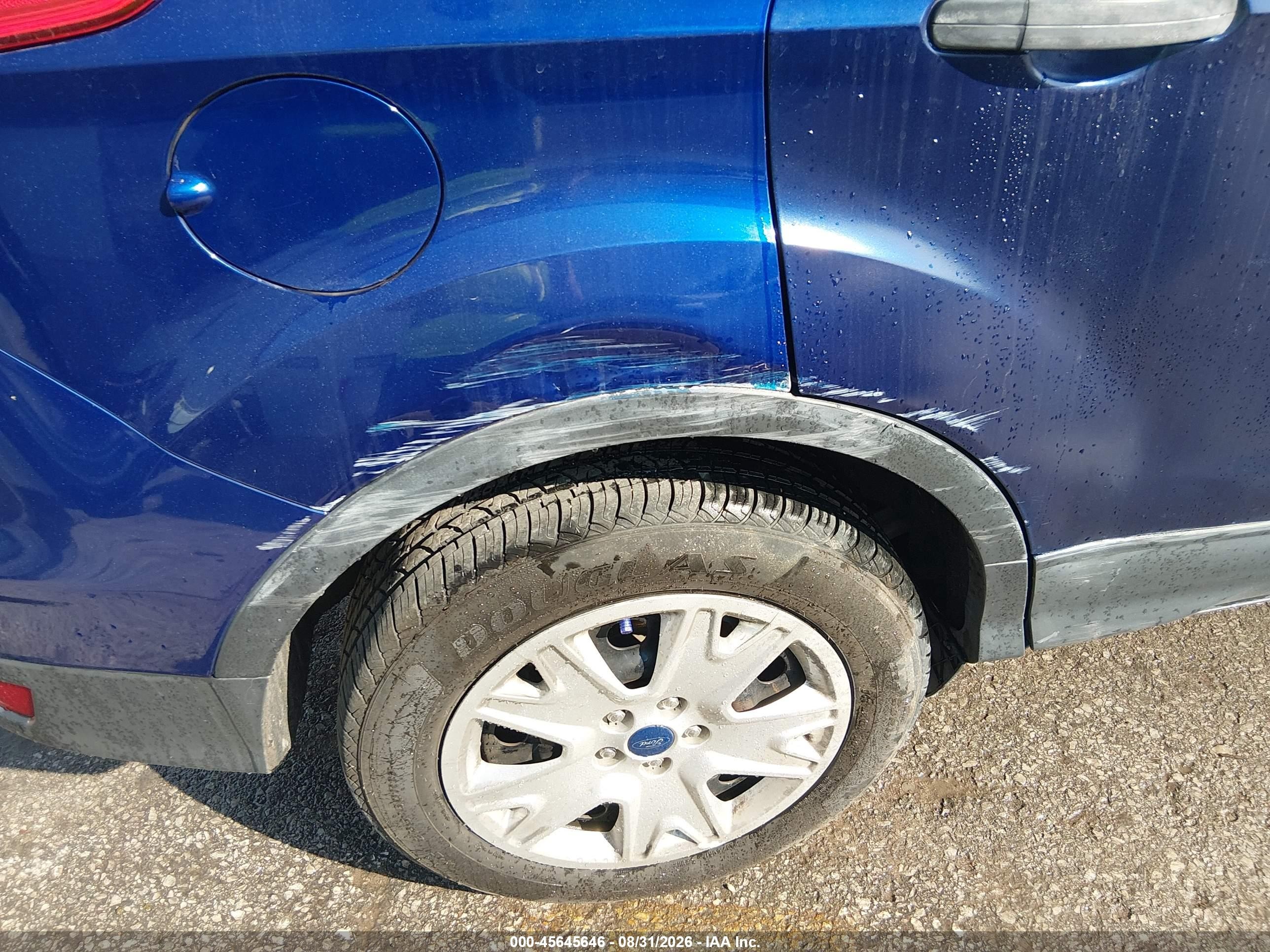 2013 Ford Escape S Blue vin: 1FMCU0F71DUA20175