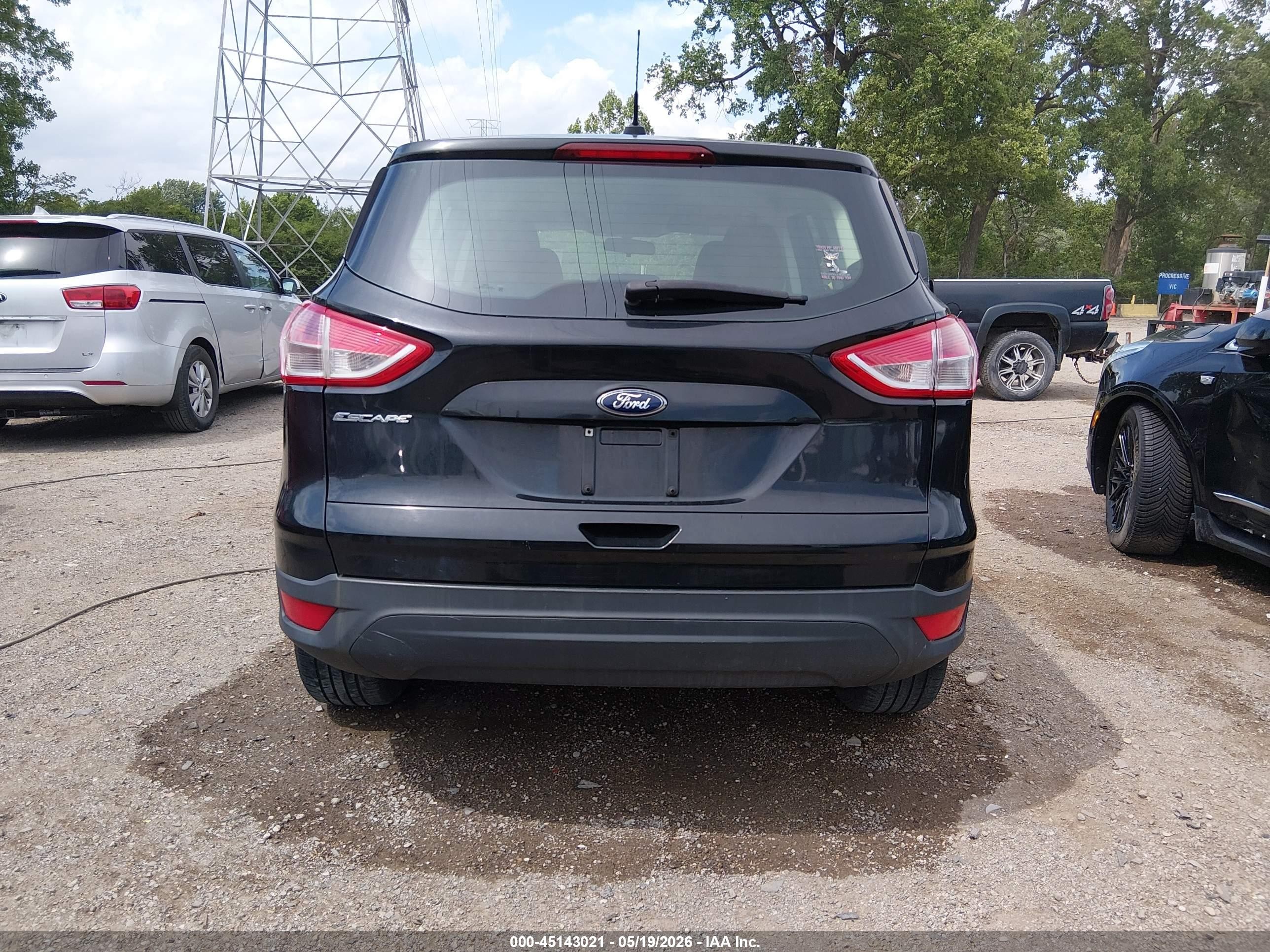 2013 Ford Escape S Black vin: 1FMCU0F71DUA77217