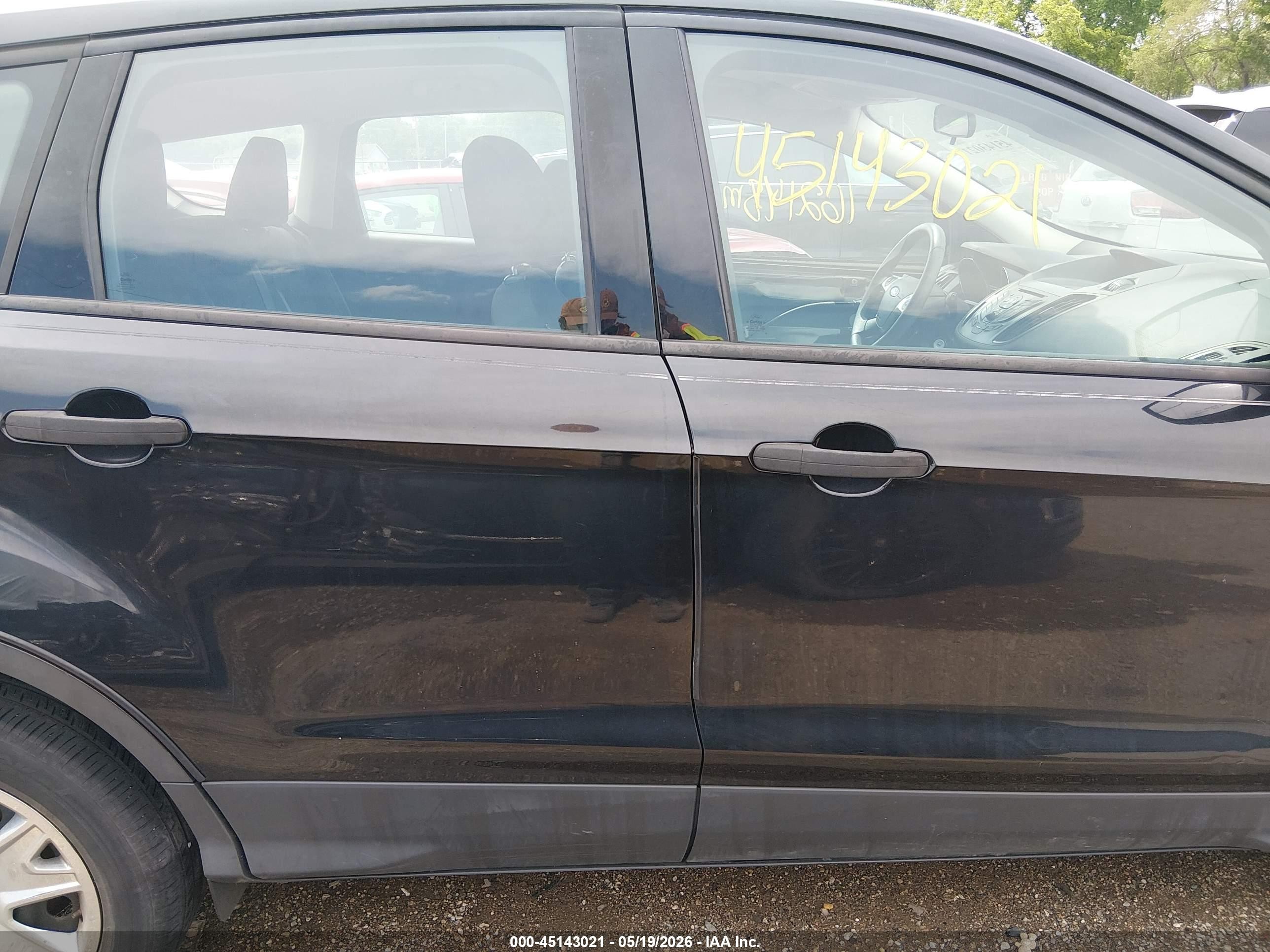 2013 Ford Escape S Black vin: 1FMCU0F71DUA77217