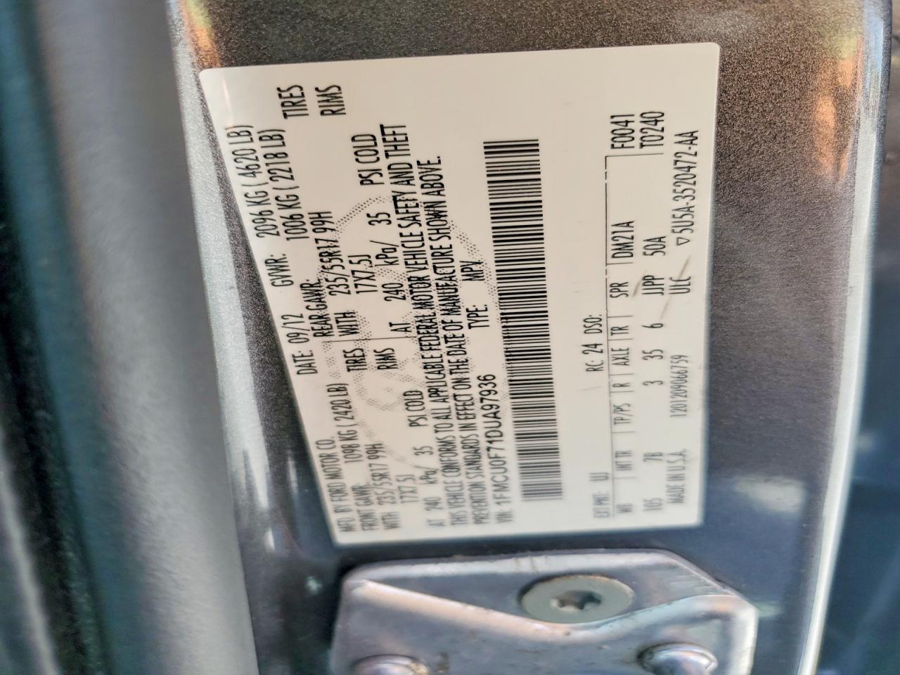2013 Ford Escape S Gray vin: 1FMCU0F71DUA97936