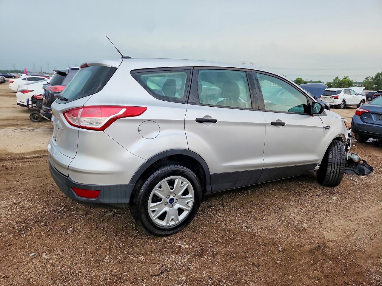 2013 Ford Escape S Silver vin: 1FMCU0F71DUB44253