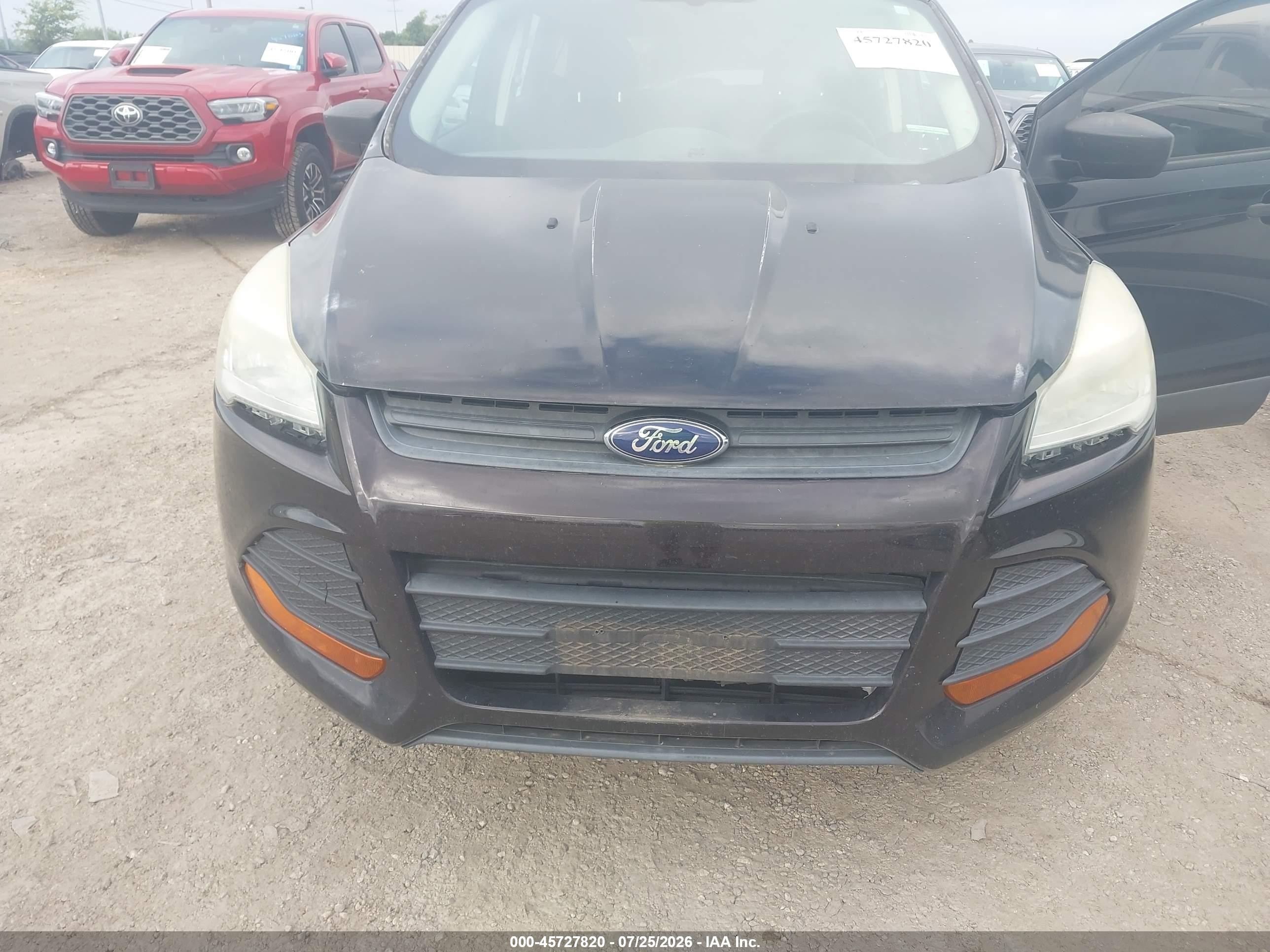 2013 Ford Escape S Black vin: 1FMCU0F71DUC70094