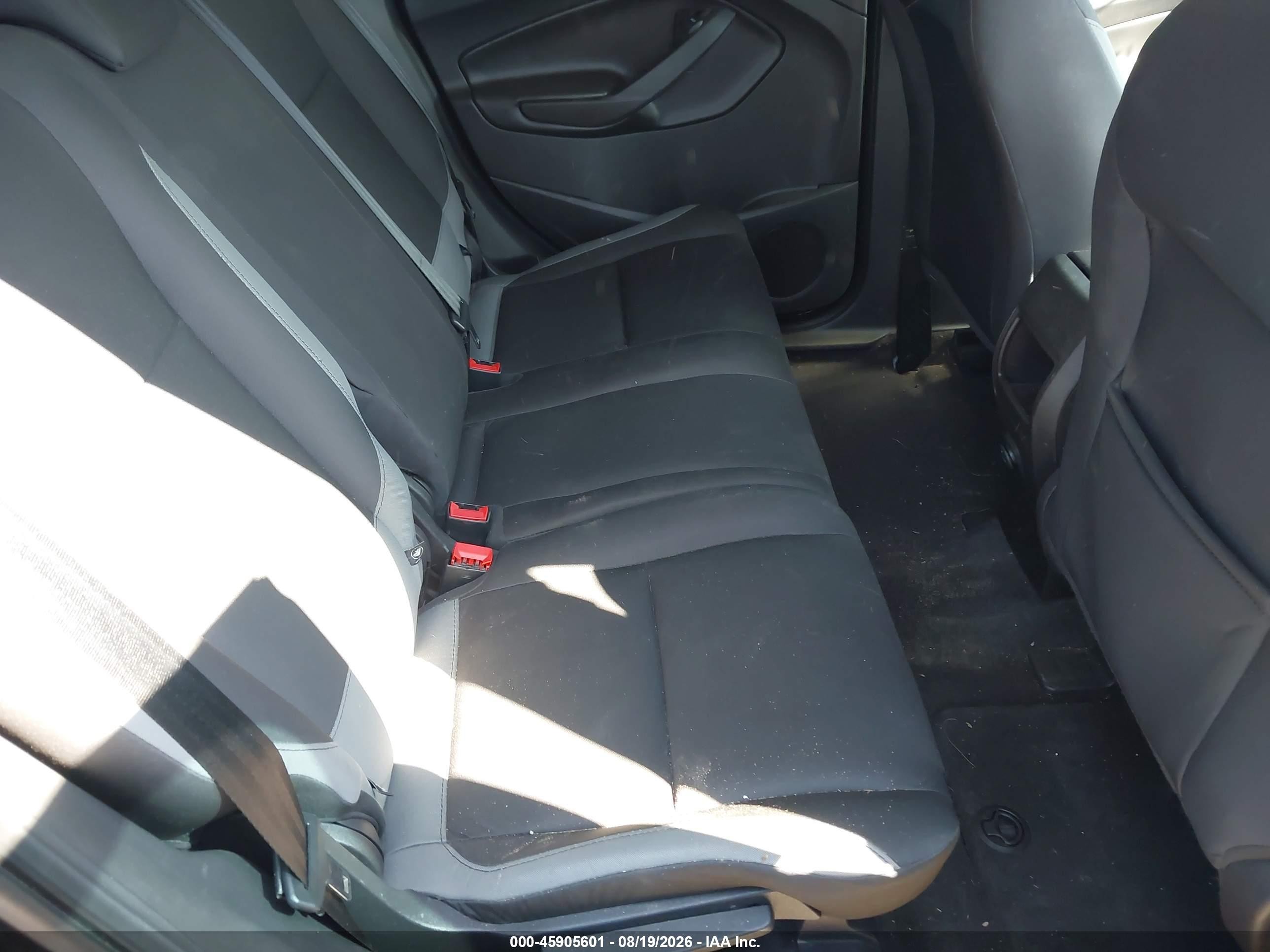 2014 Ford Escape S Черный vin: 1FMCU0F71EUA10103