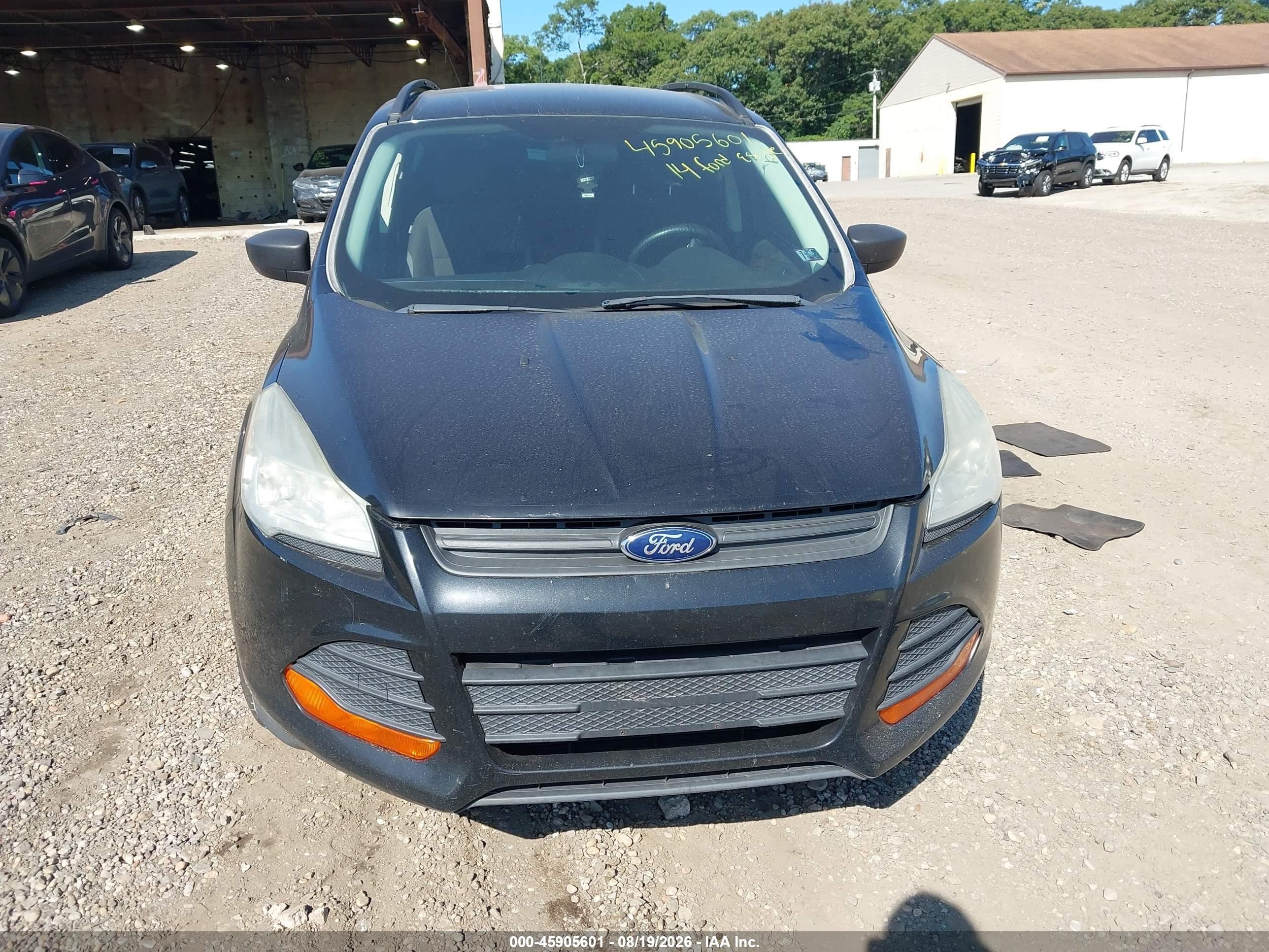 2014 Ford Escape S Черный vin: 1FMCU0F71EUA10103