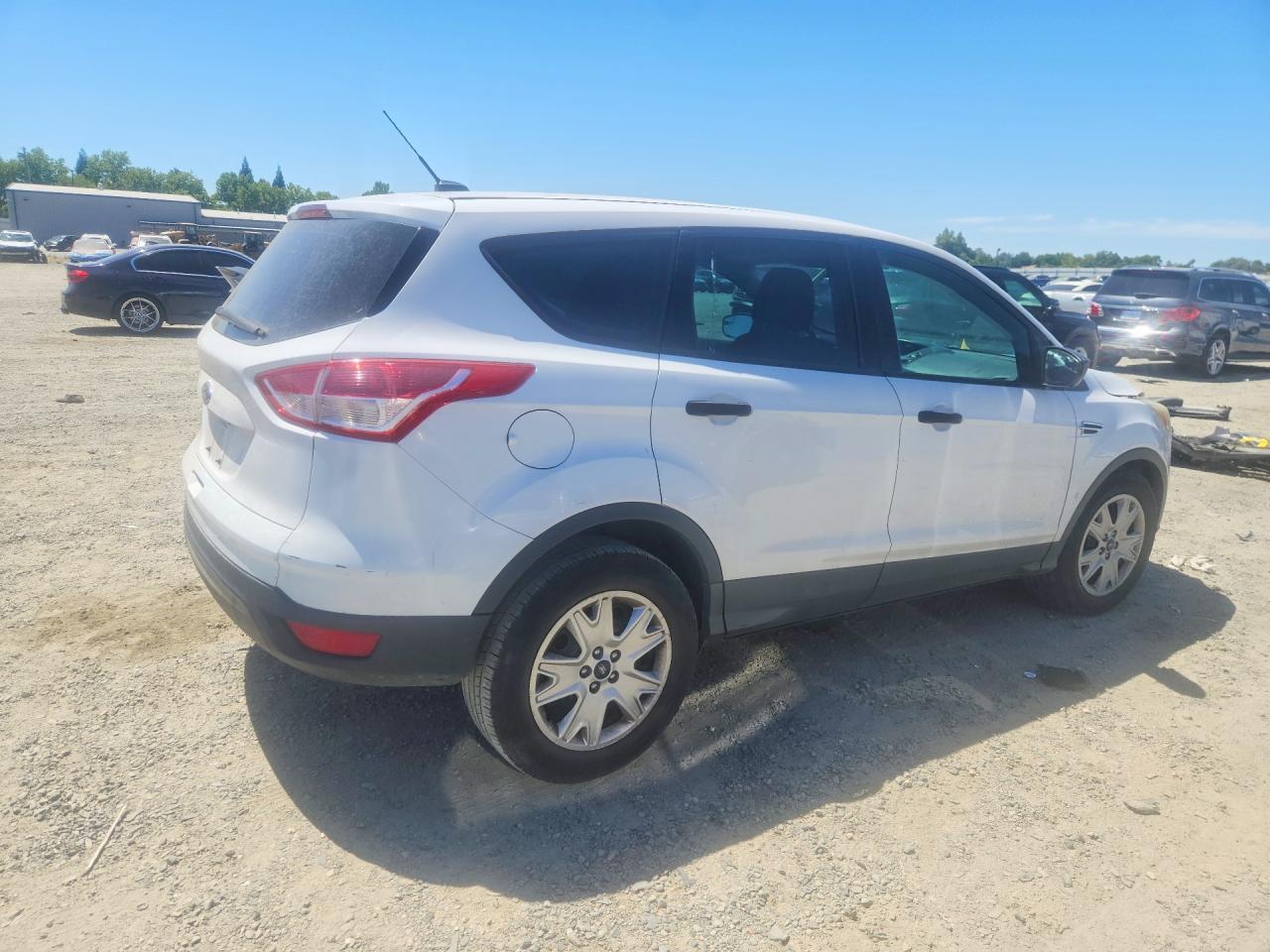 2014 Ford Escape S White vin: 1FMCU0F71EUA93810